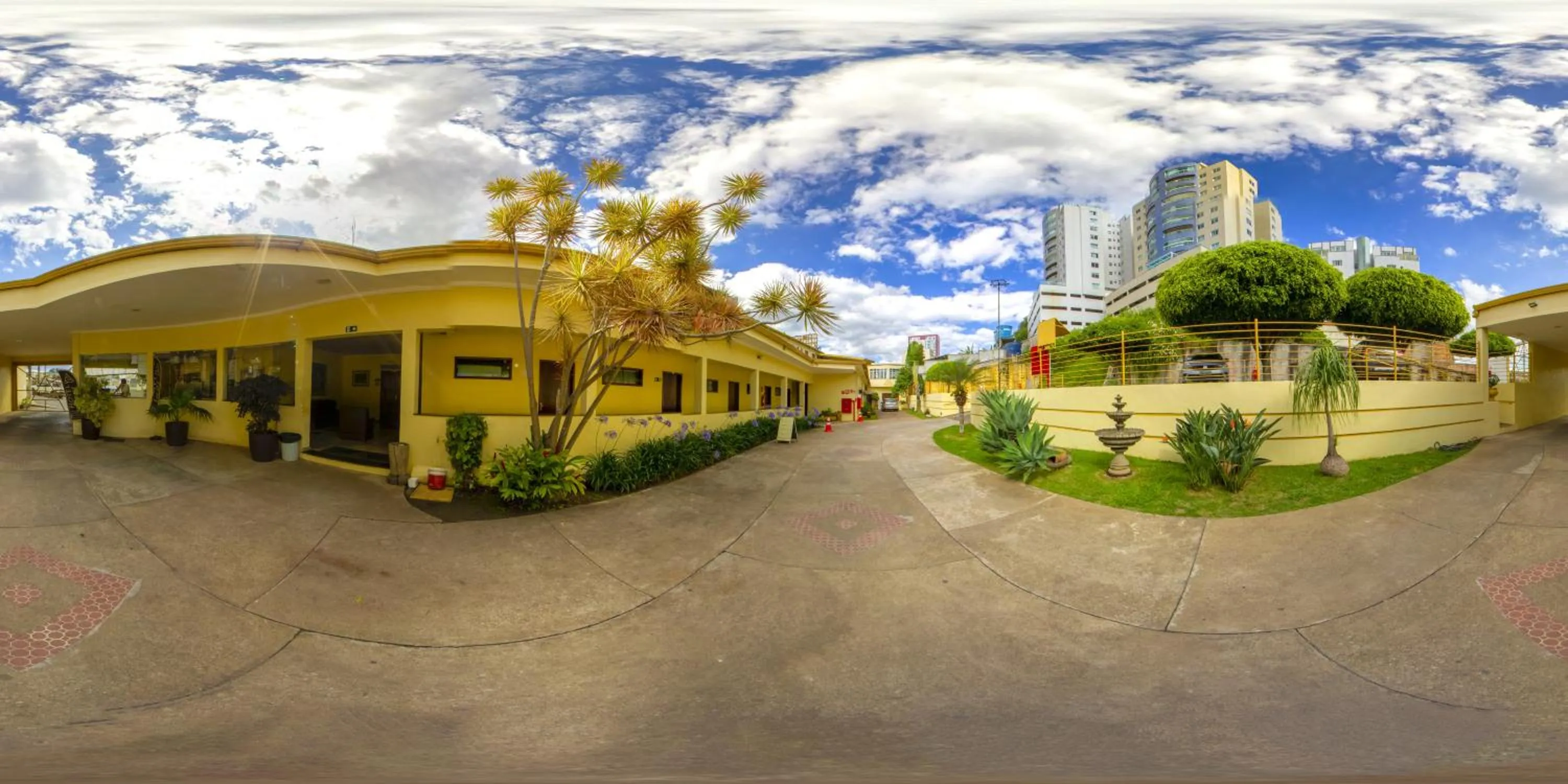 Property building in Hotel Meri Conselheiro Lafaiete