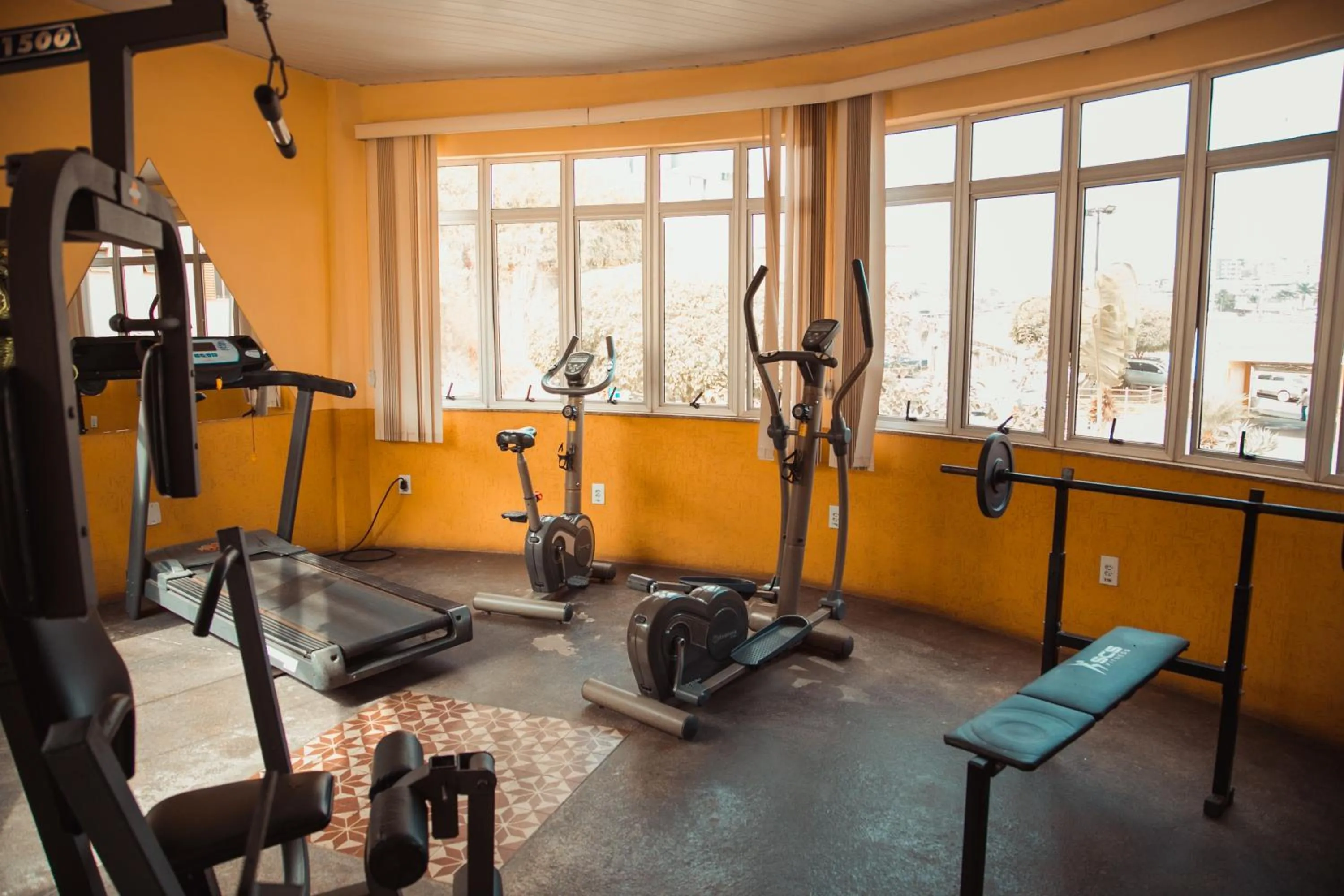 Fitness centre/facilities in Hotel Meri Conselheiro Lafaiete