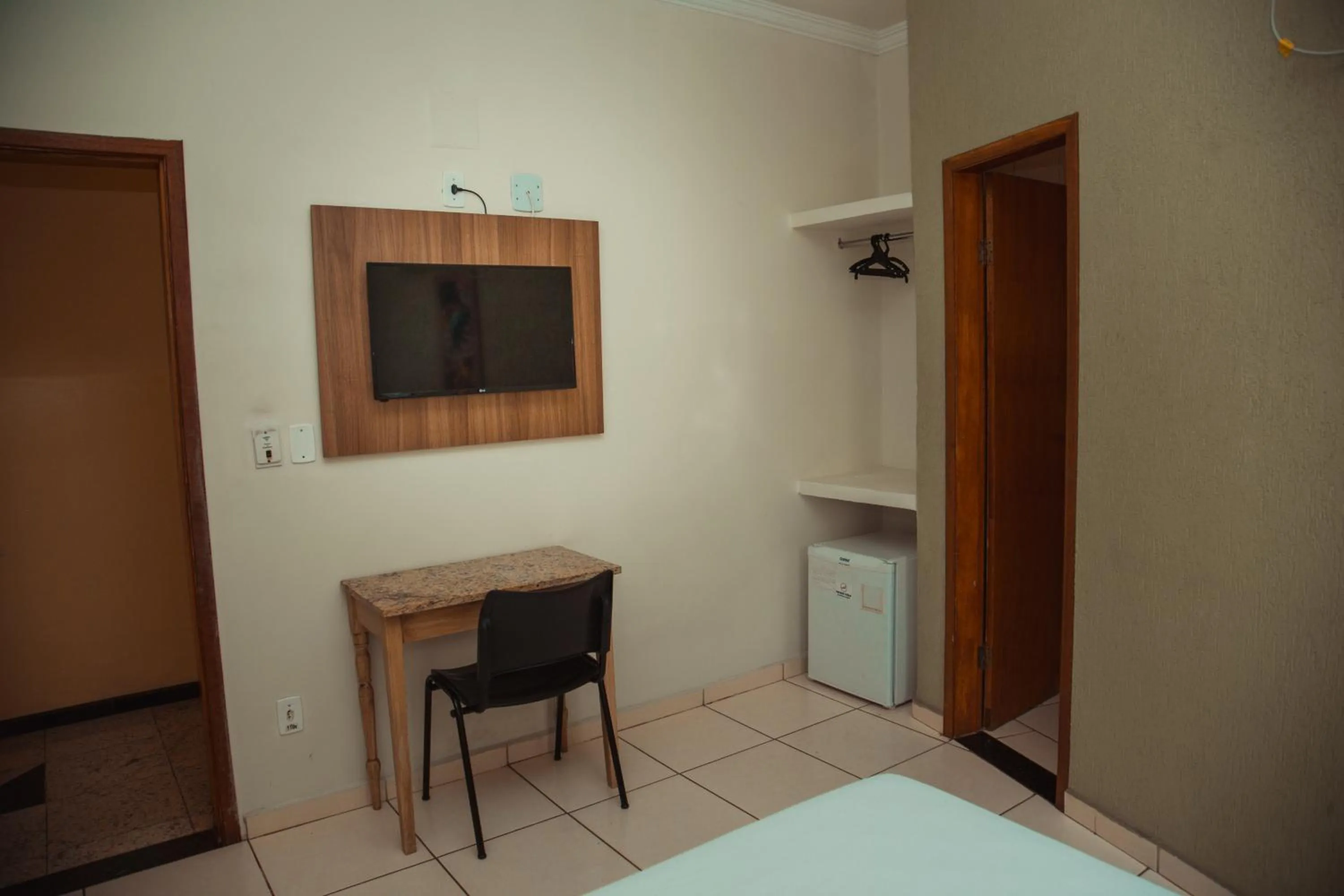 Photo of the whole room, Bed in Hotel Meri Conselheiro Lafaiete