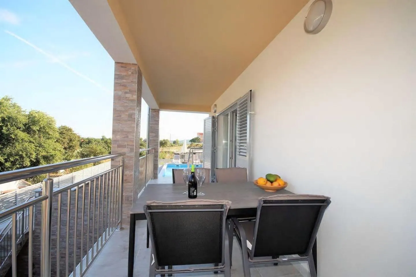 Deluxe Apartment in Villa Anna