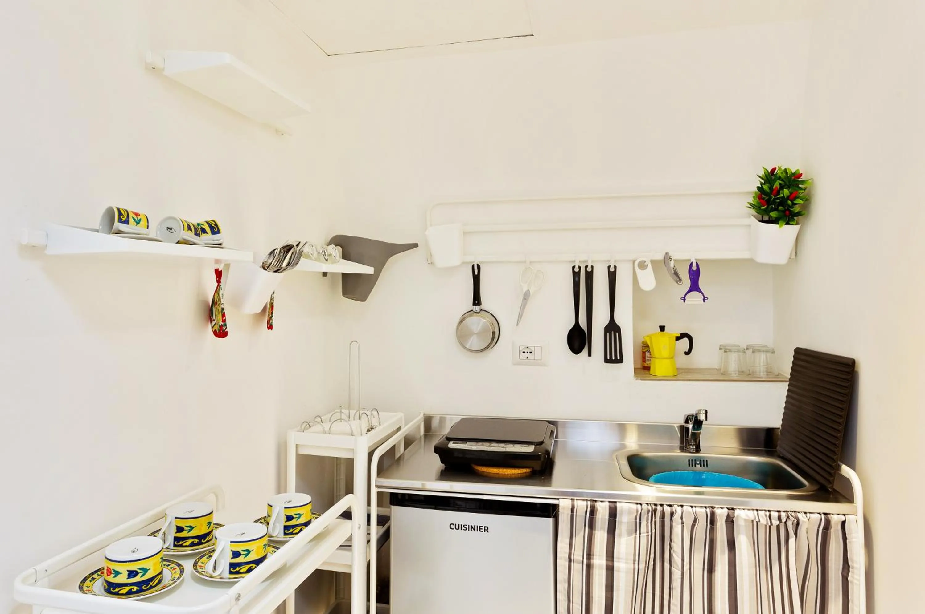 Kitchen or kitchenette in San Nicola Casa Clemente Apartment