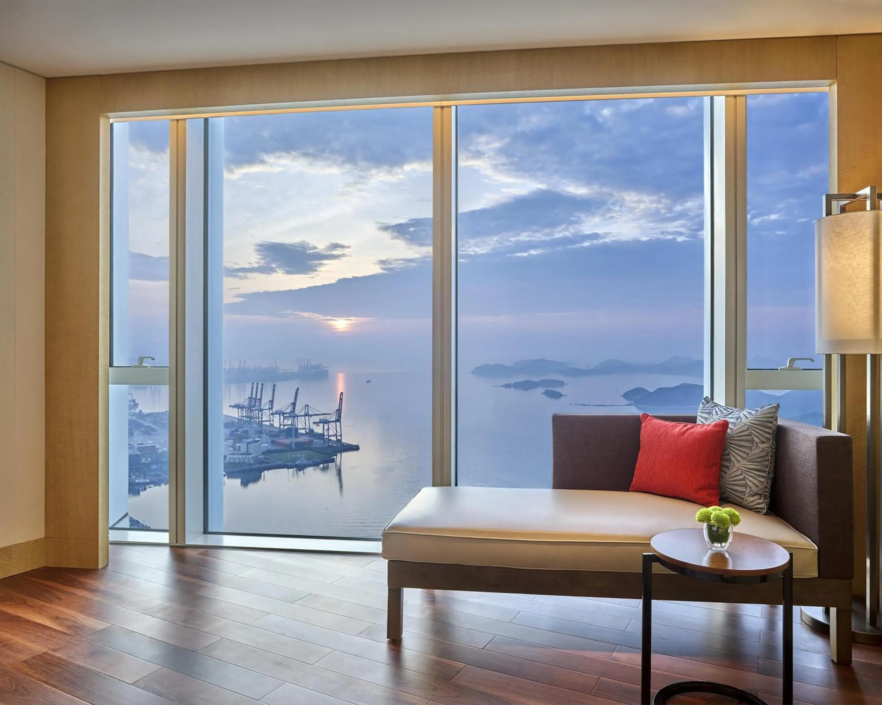 Photo of the whole room in Hyatt Regency Shenzhen Yantian