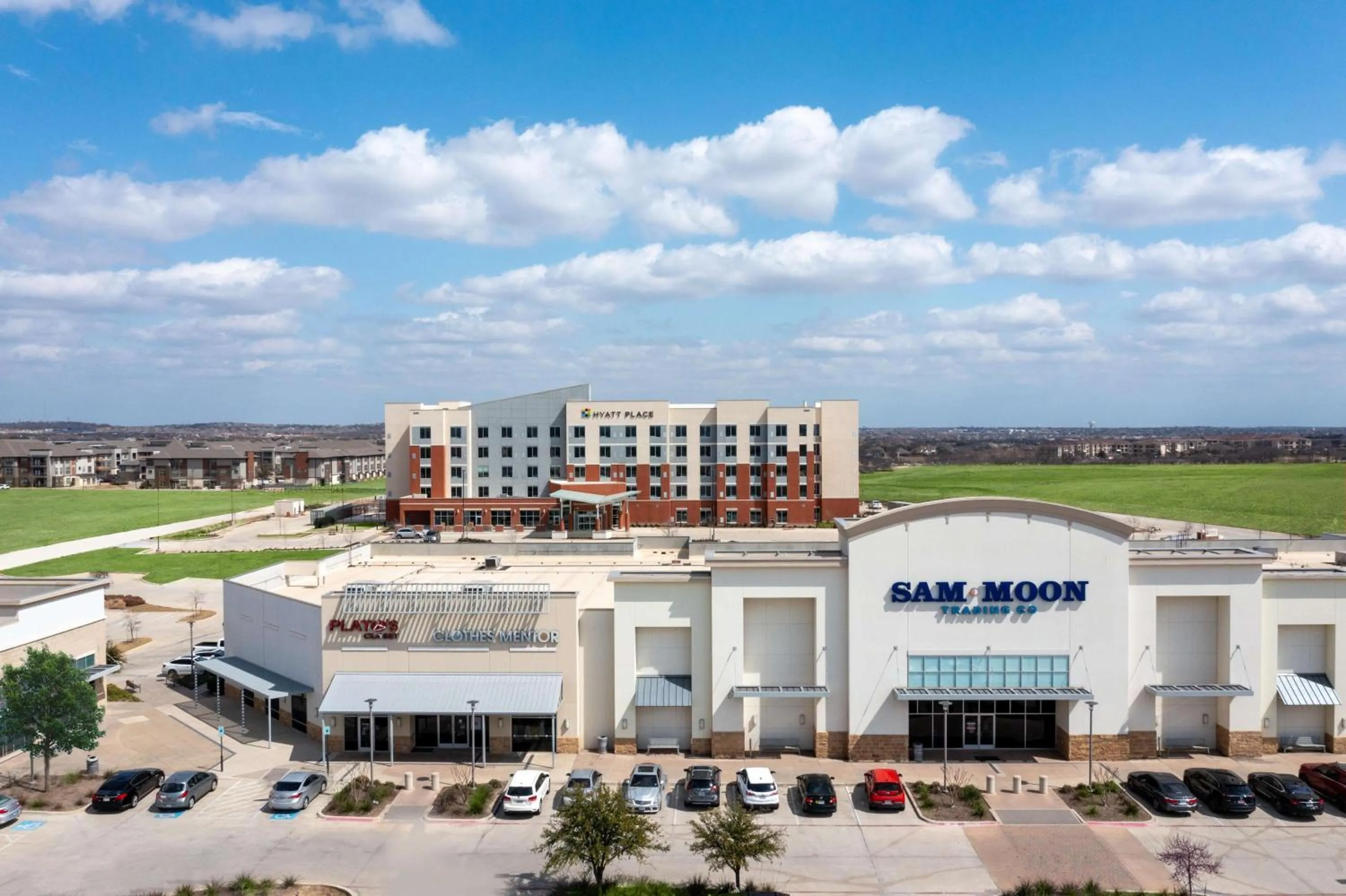 Property building in Hyatt Place Fort Worth-Alliance Town Center
