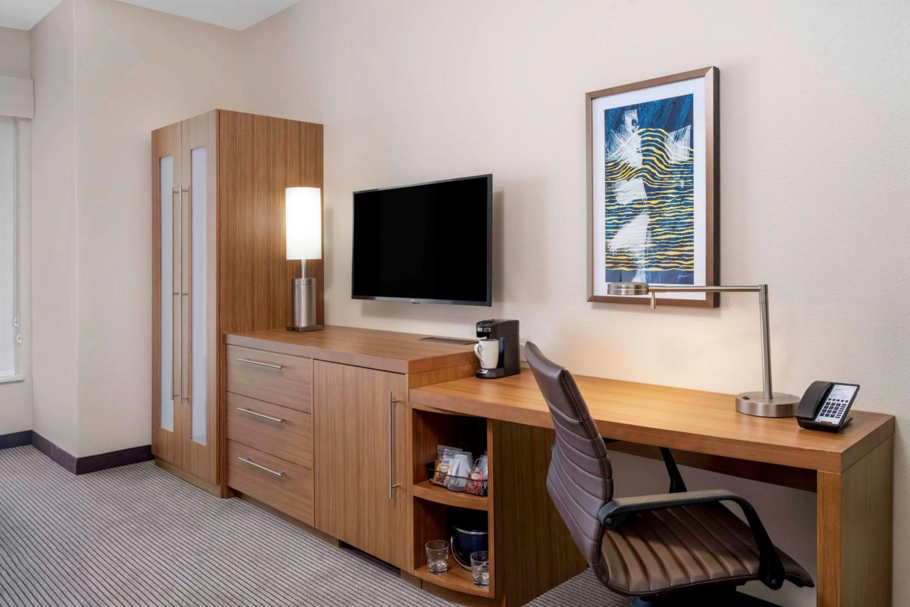 Bedroom in Hyatt Place Fort Worth-Alliance Town Center