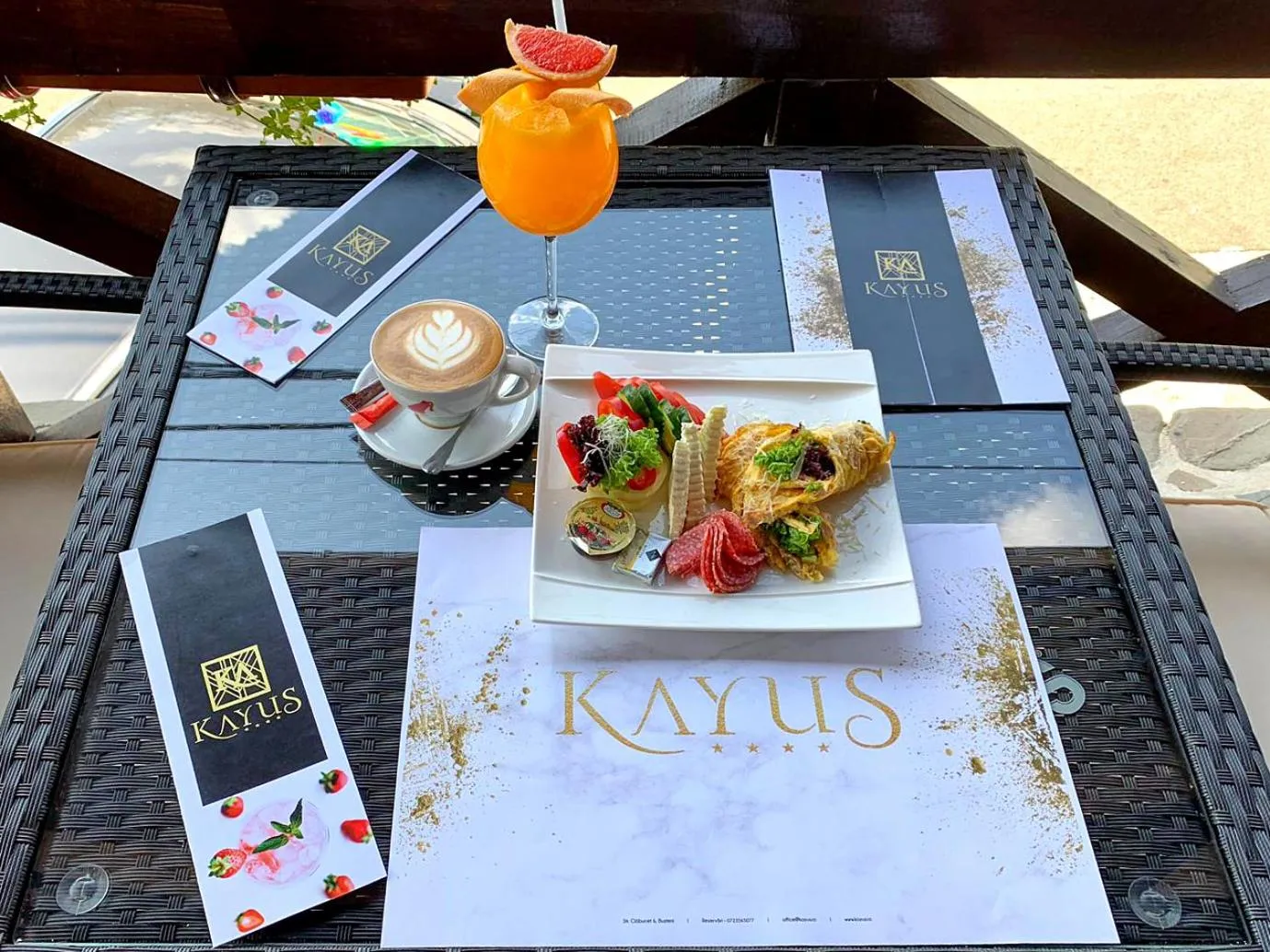 Food and drinks in Kayus