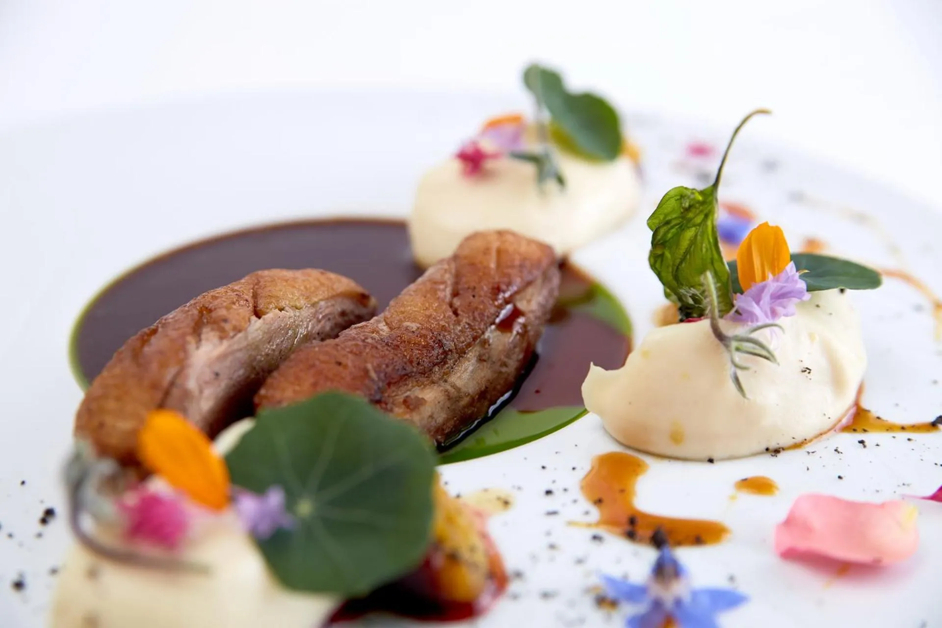 Food and drinks in Kayus