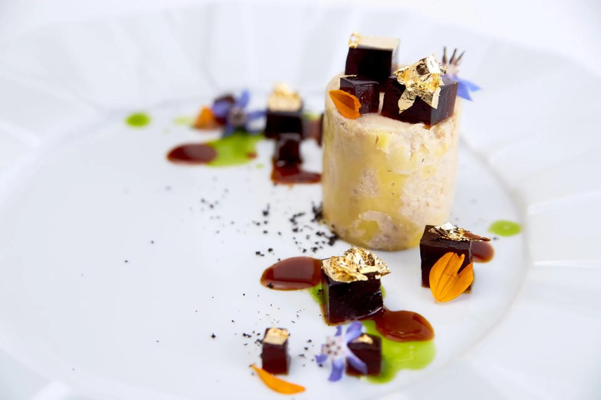 Food and drinks in Kayus