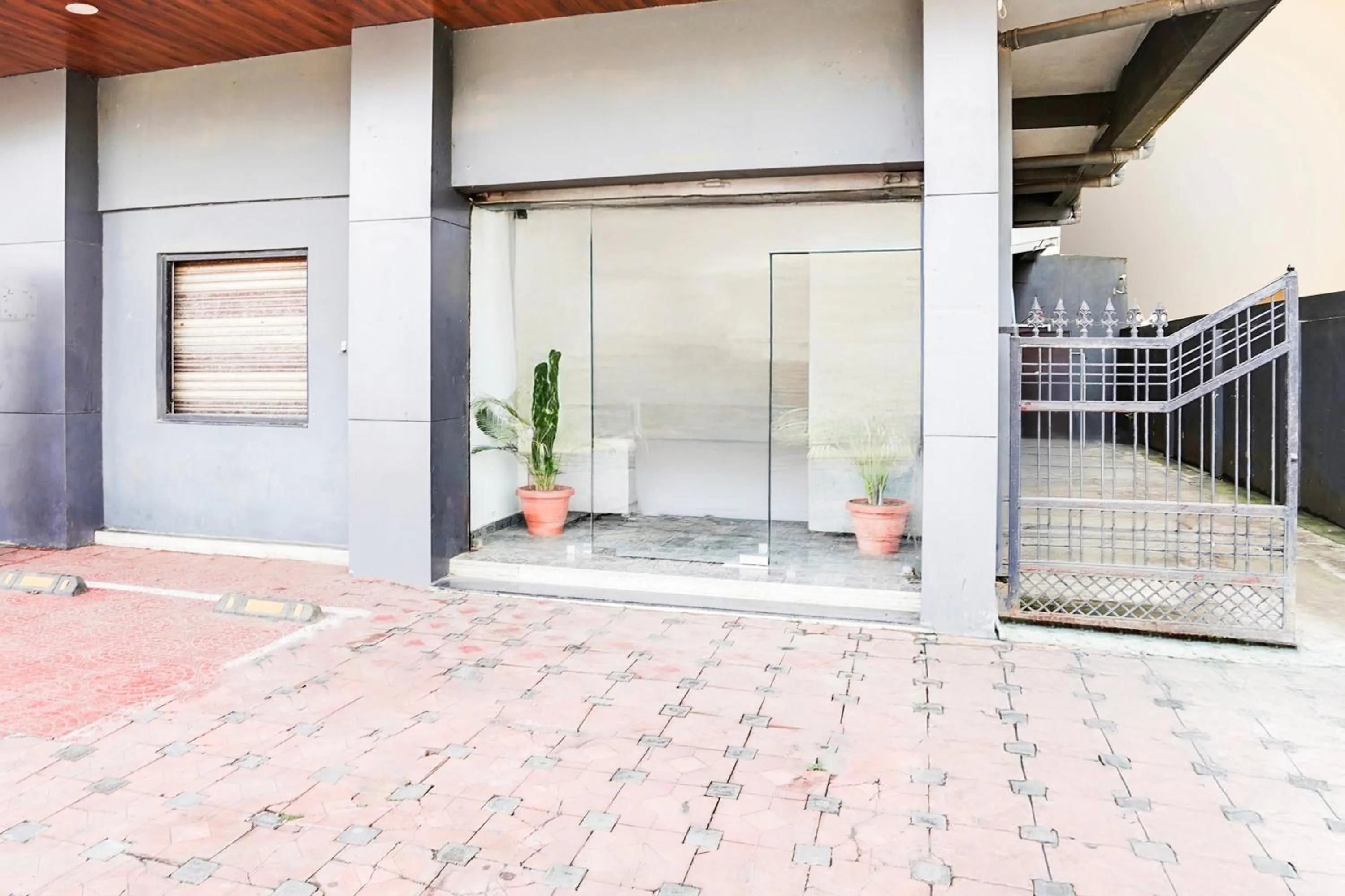 Facade/entrance in Hotel O Hingna Road Wanadongri