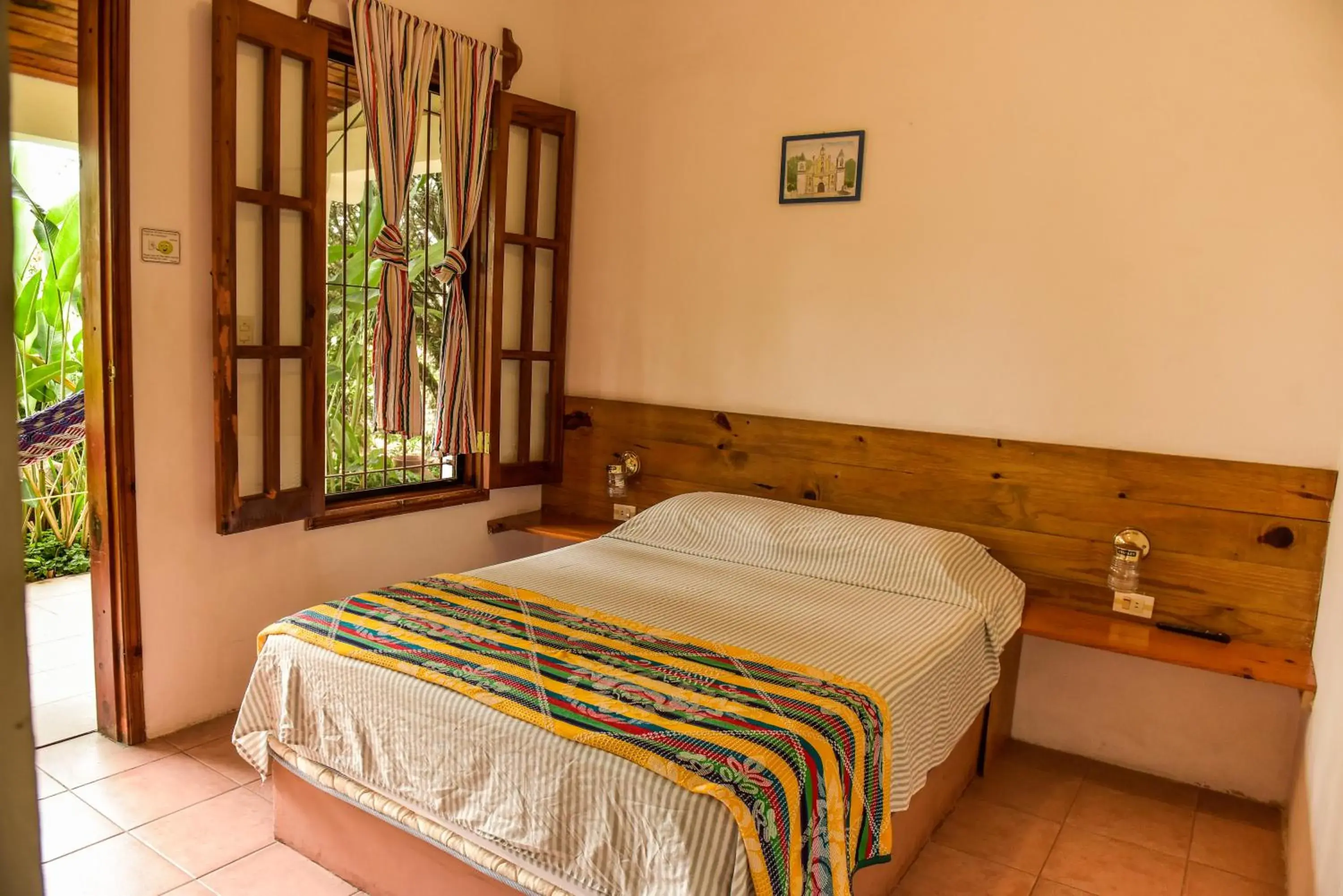 Double Room - single occupancy in Hotel and Restaurant Guancascos Double Room - single occupancy in Hotel and Restaurant Guancascos