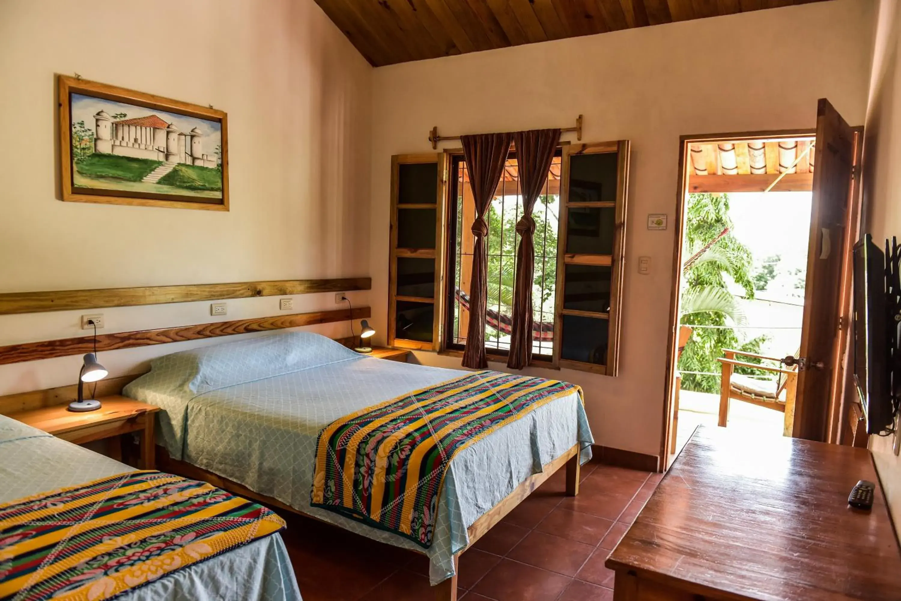Double Room with Patio - single occupancy in Hotel and Restaurant Guancascos Double Room with Patio - single occupancy in Hotel and Restaurant Guancascos