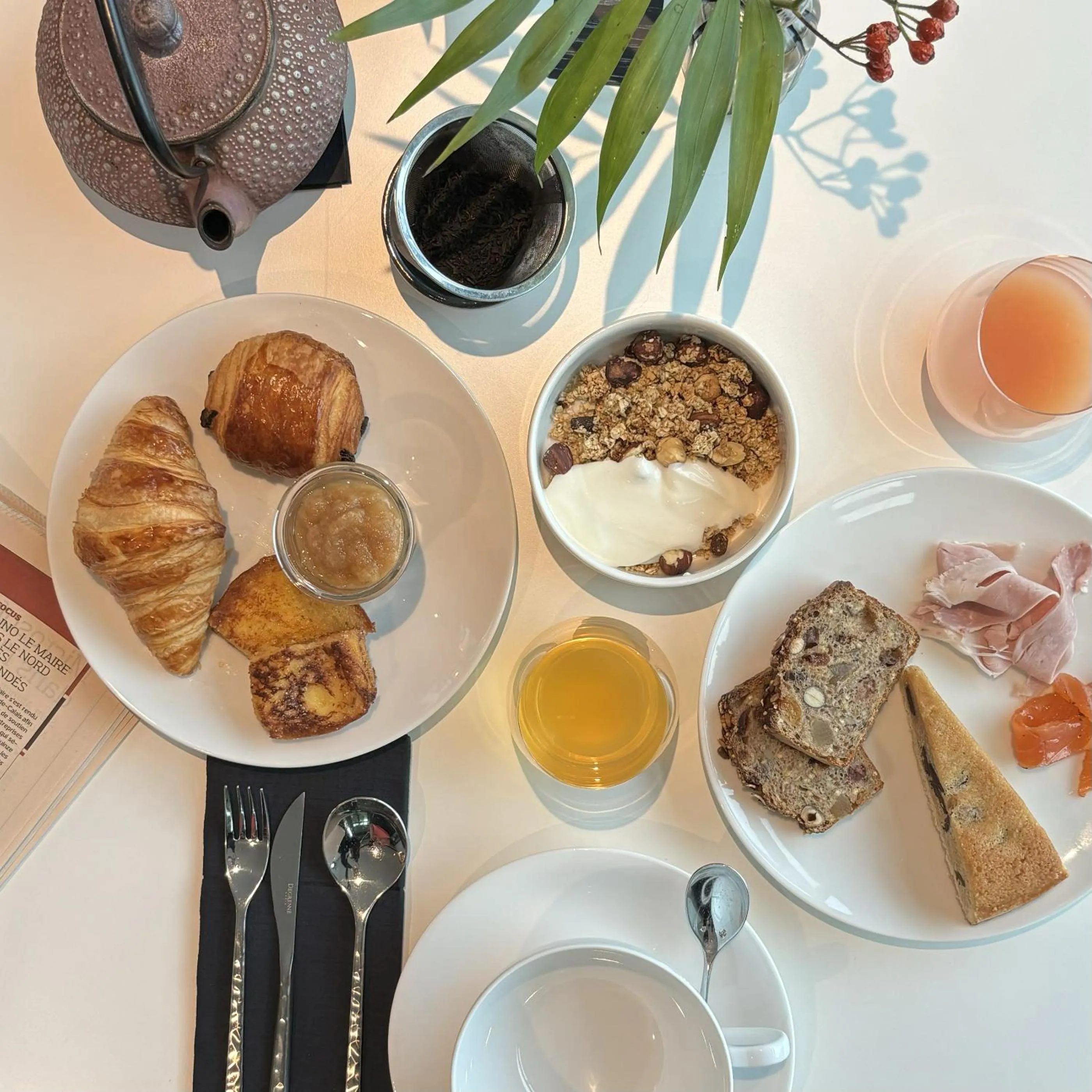 Breakfast in L'Agapa Hôtel - Spa Codage