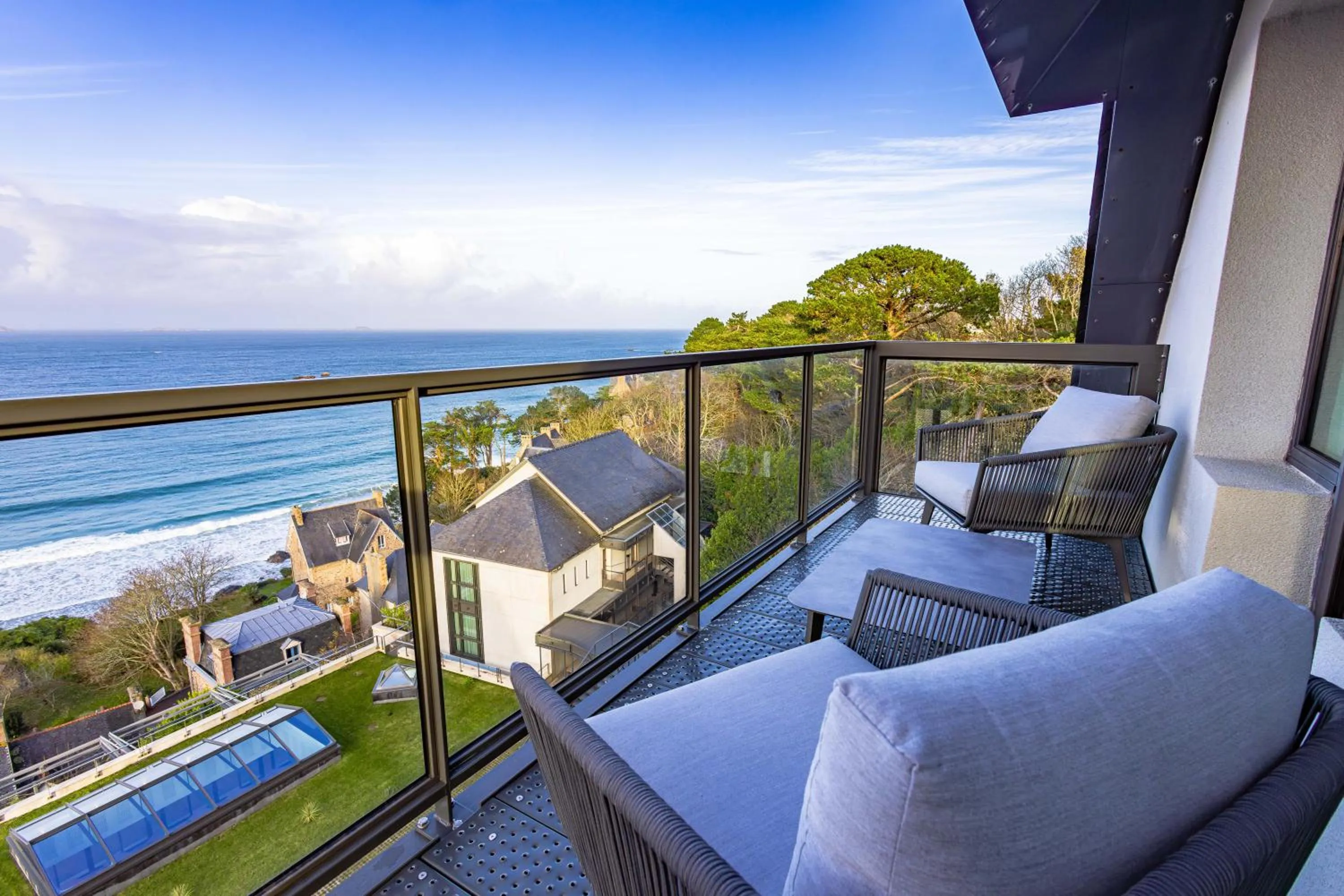 Balcony/Terrace in L'Agapa Hôtel - Spa Codage