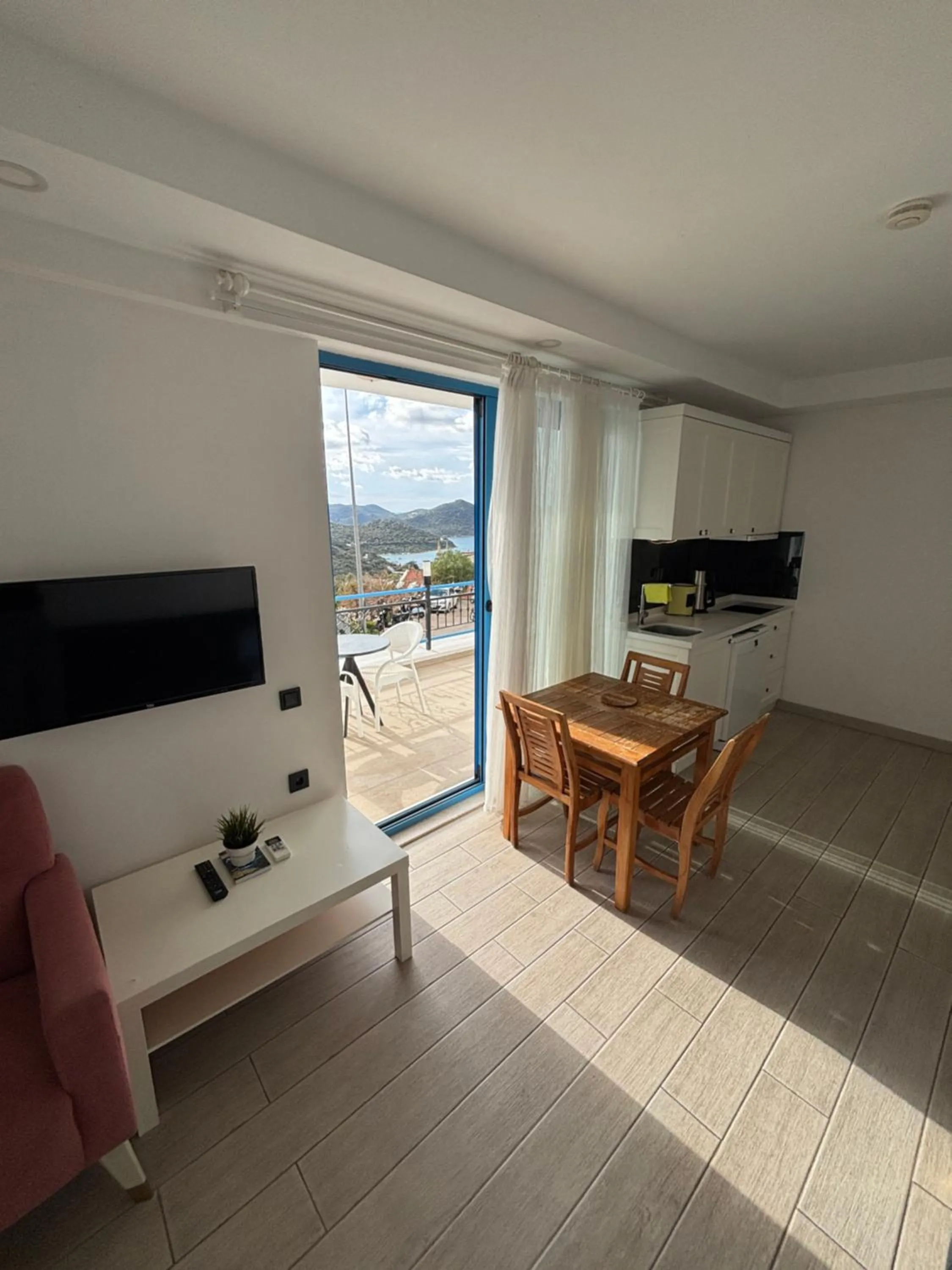 TV and multimedia in Carpediem Apart