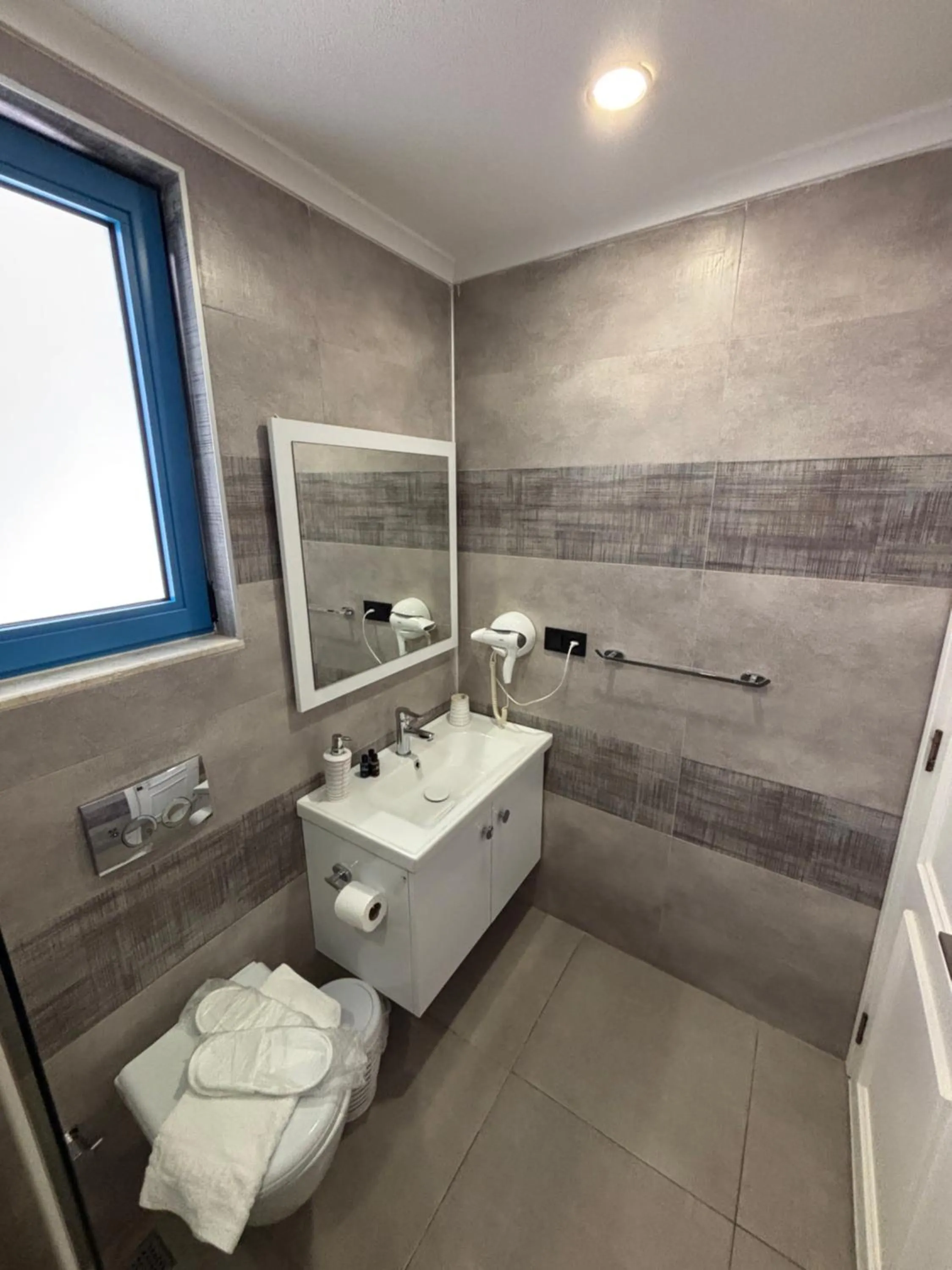 Shower in Carpediem Apart