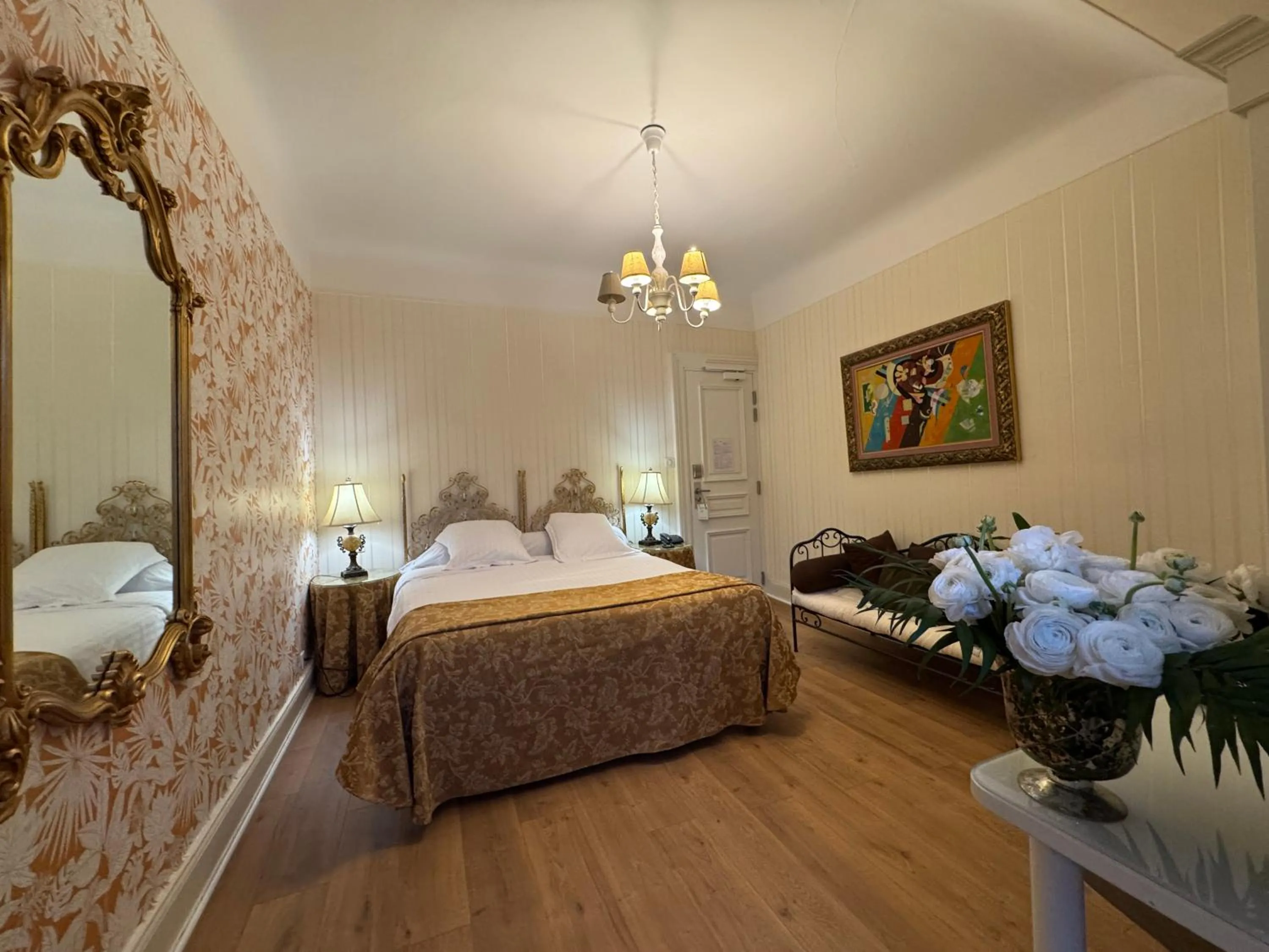 Property building, Bed in Hotel Restaurant Du Parc