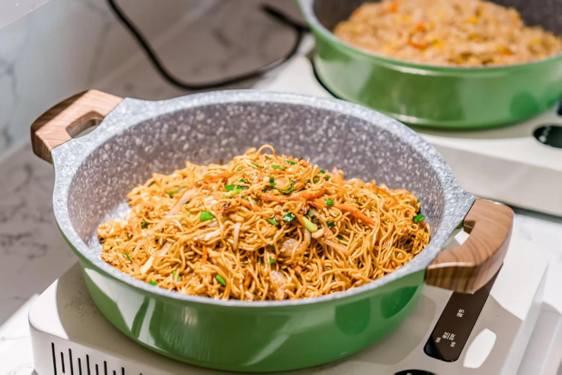 Restaurant/places to eat in WAIFIDEN Guangzhou Grand View Golden Palace Apartment