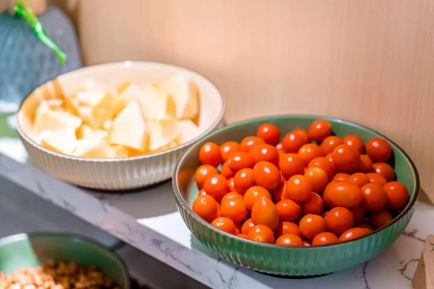 Restaurant/places to eat in WAIFIDEN Guangzhou Grand View Golden Palace Apartment