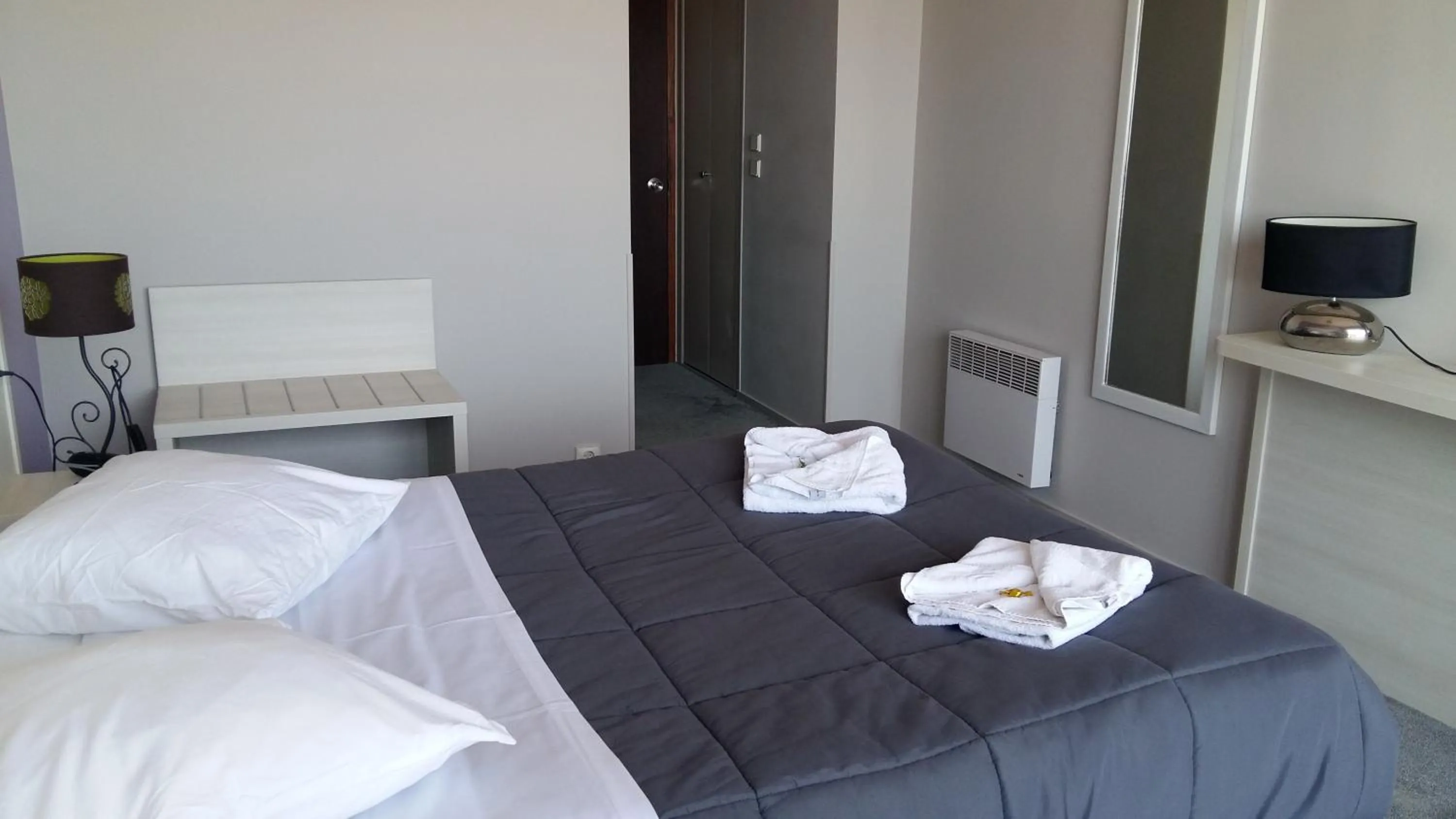 Photo of the whole room, Bed in Hotel des Thermes et du Casino