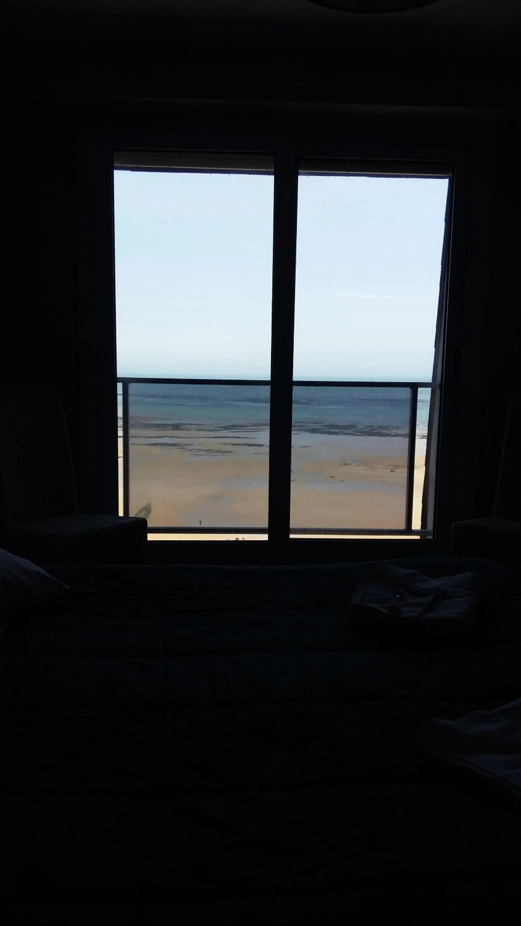 Bedroom in Hotel des Thermes et du Casino