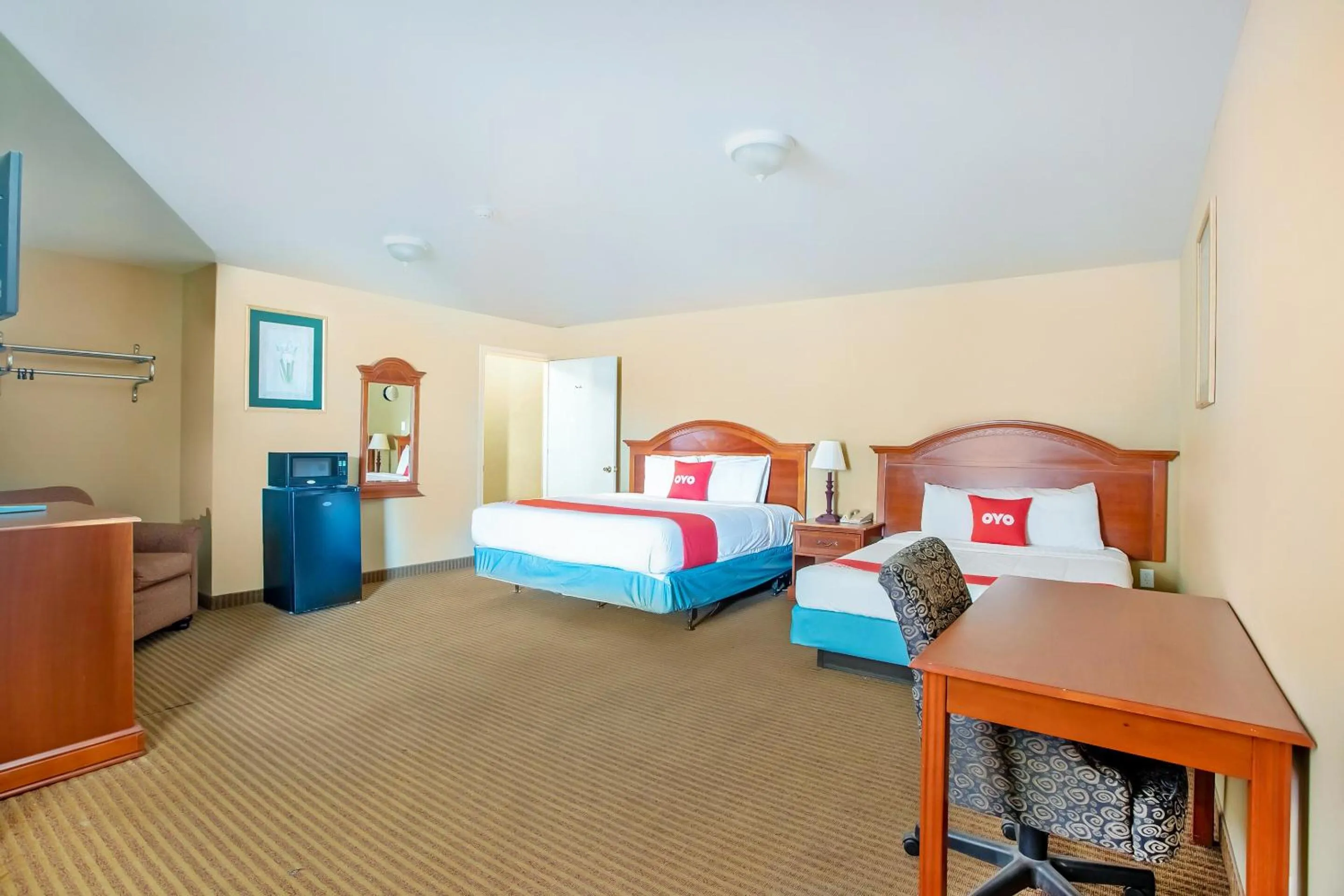 Bedroom, Bed in Rodeway Inn