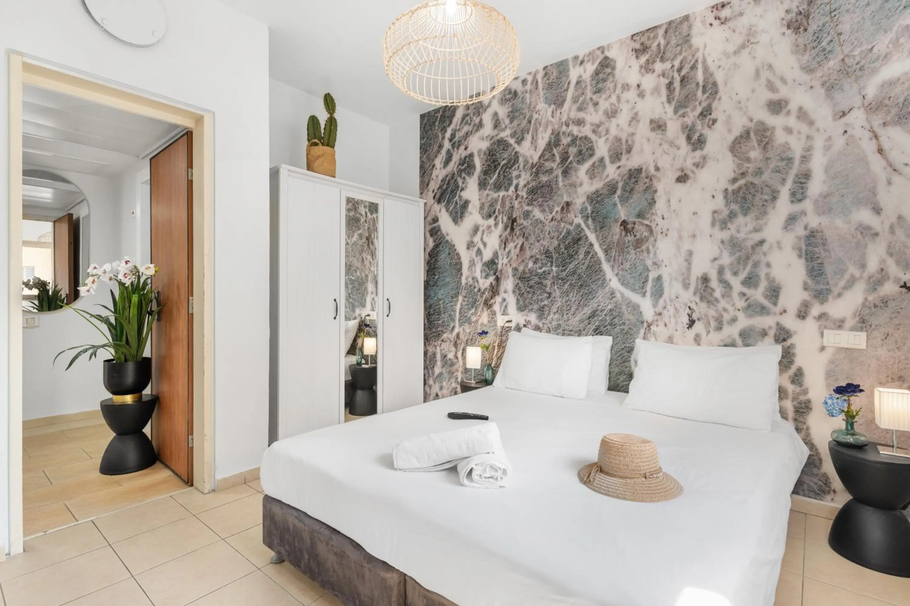 Bedroom, Bed in Almogim Suites Eilat Hotel