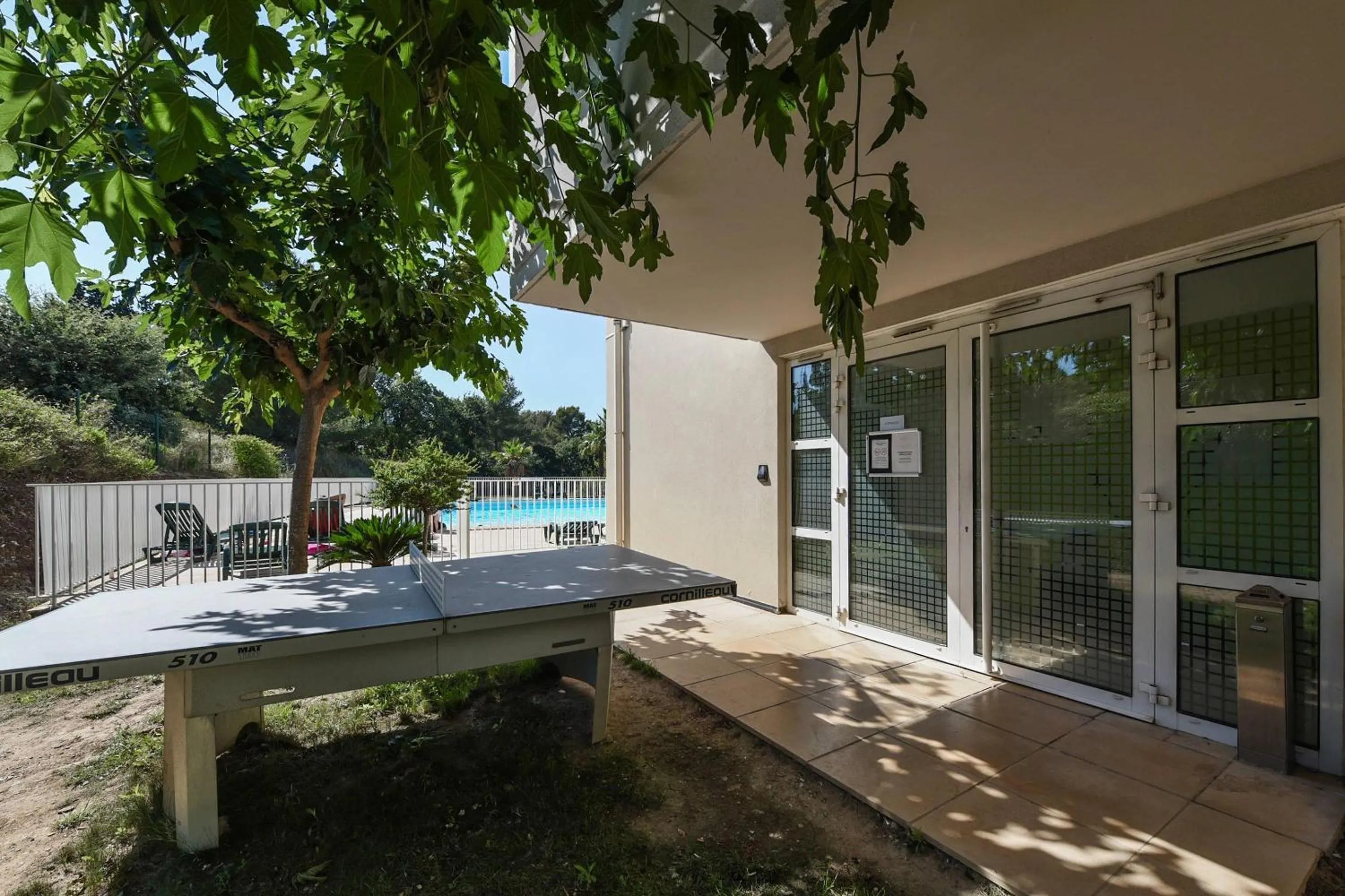 Property building in Comfort Aparthotel Six-Fours