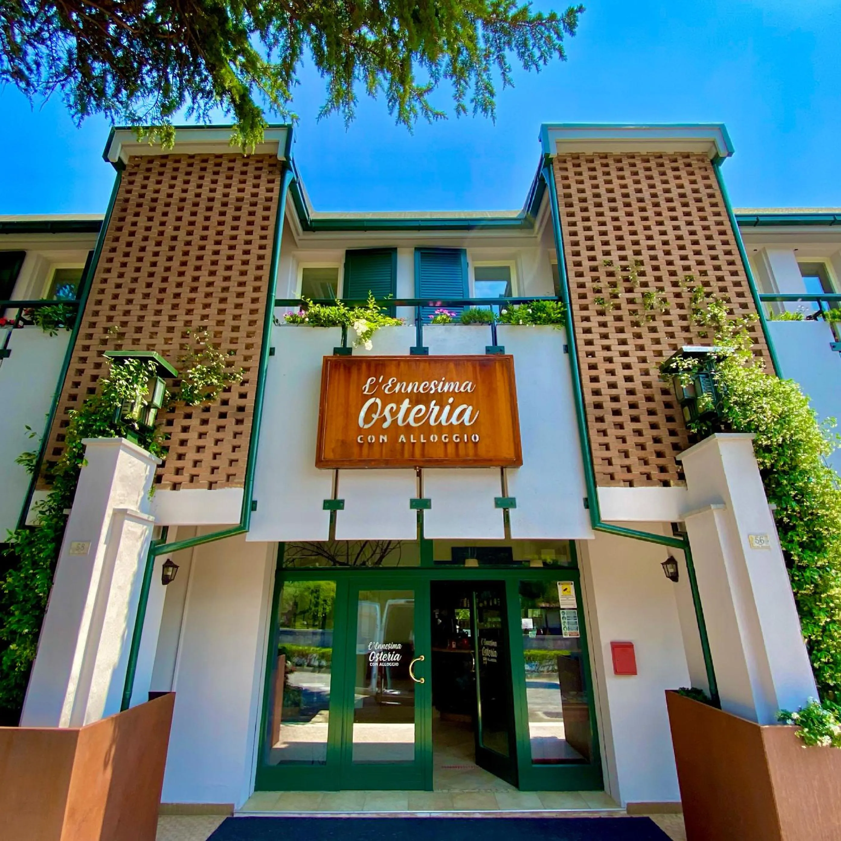 Property building in Ennesima Osteria con Alloggio - Bike Hotel