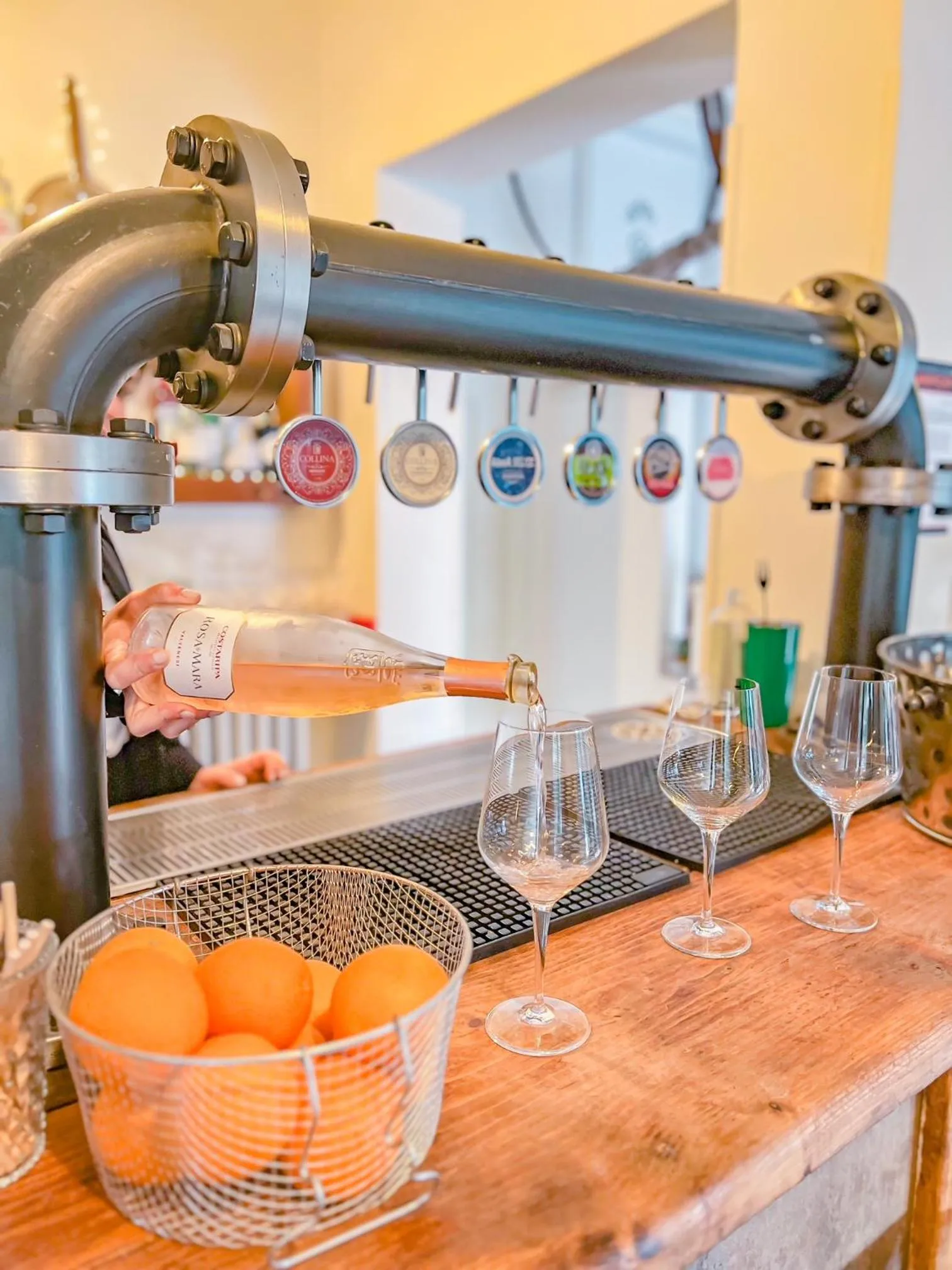 Lounge or bar in Ennesima Osteria con Alloggio - Bike Hotel