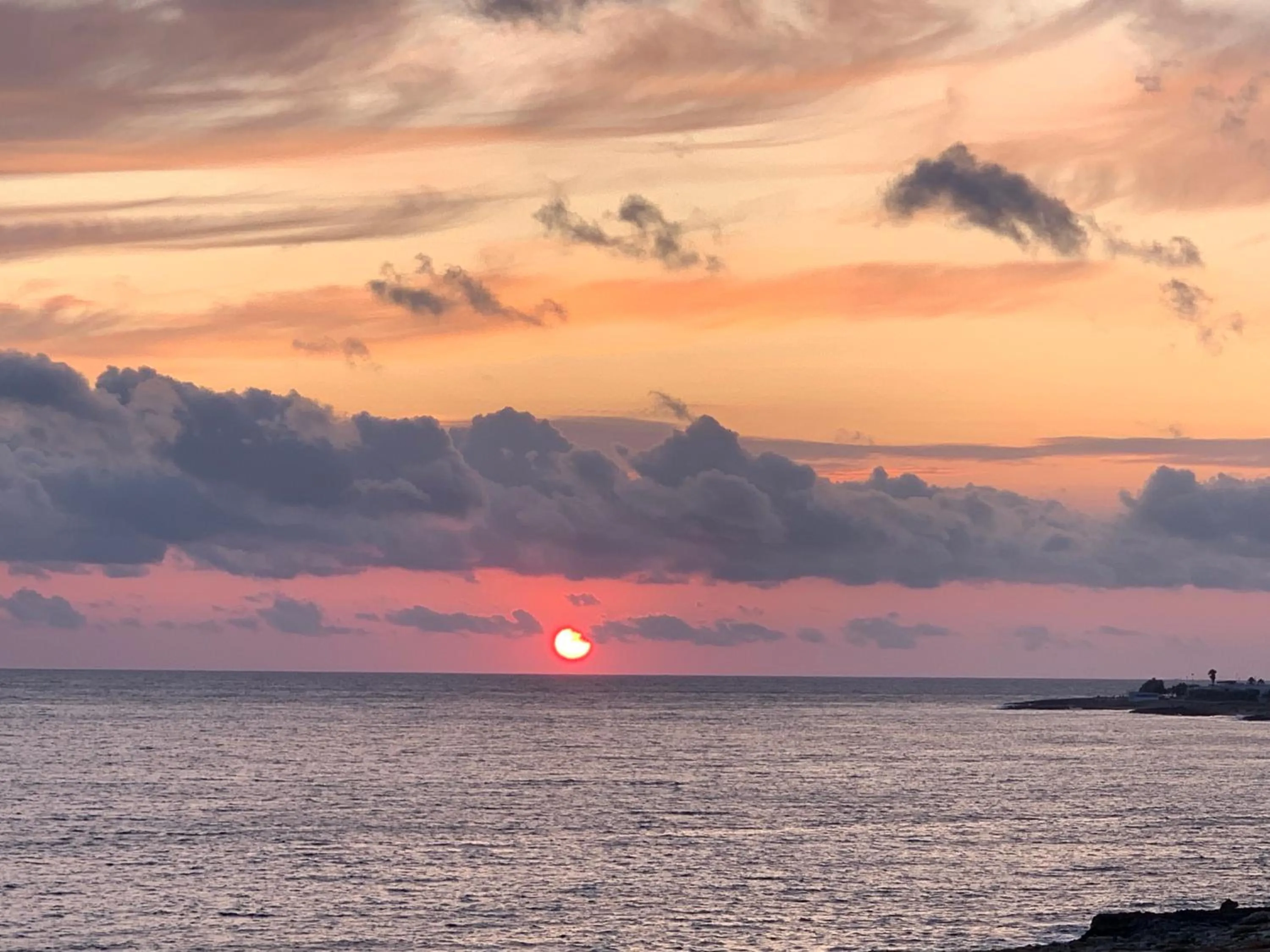Natural landscape in Sunset Bay