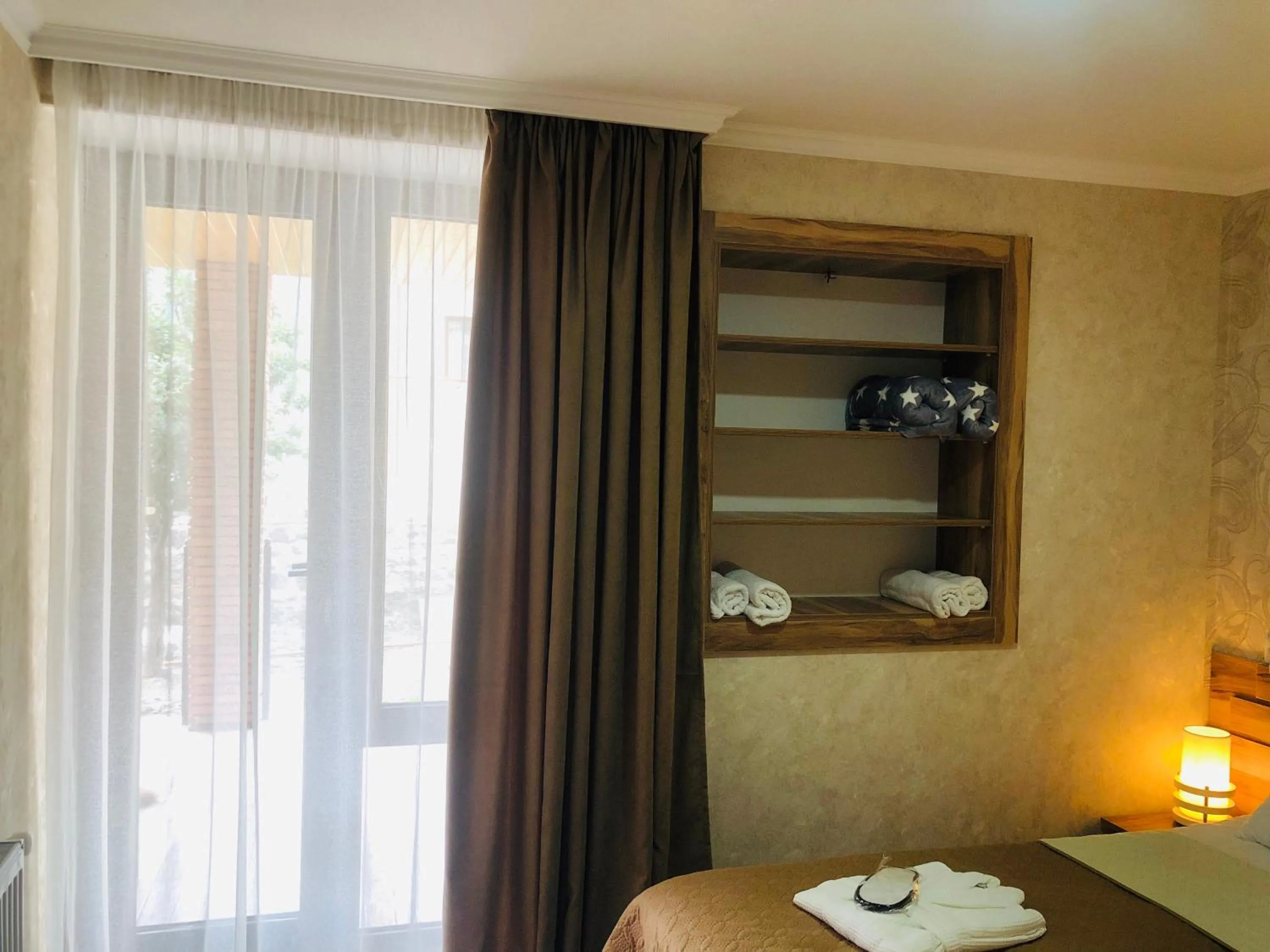 Bedroom, Bed in Paradise Kazbegi