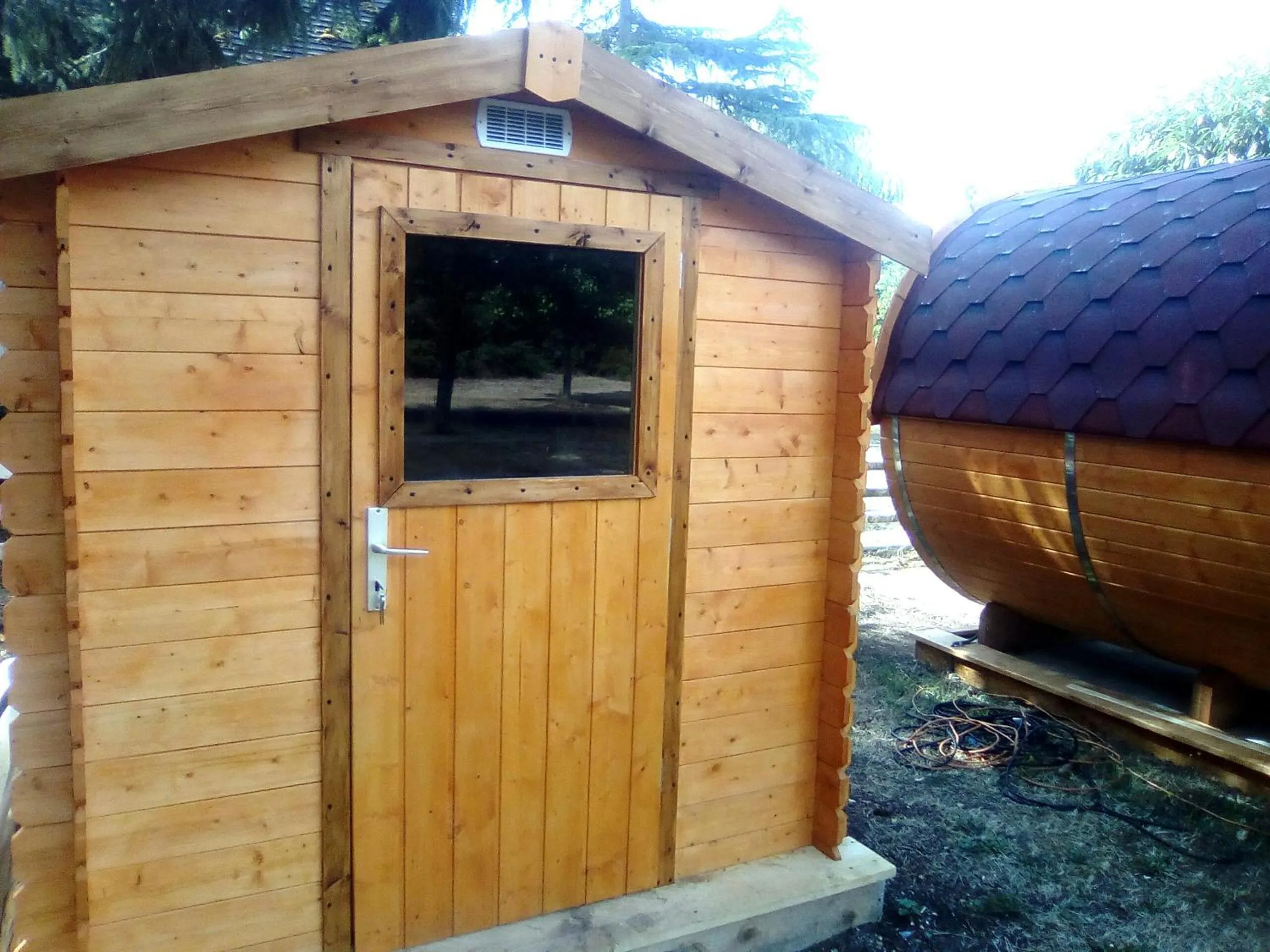 LES TONNEAUX DE L'EURE LOGEMENT INSOLITE