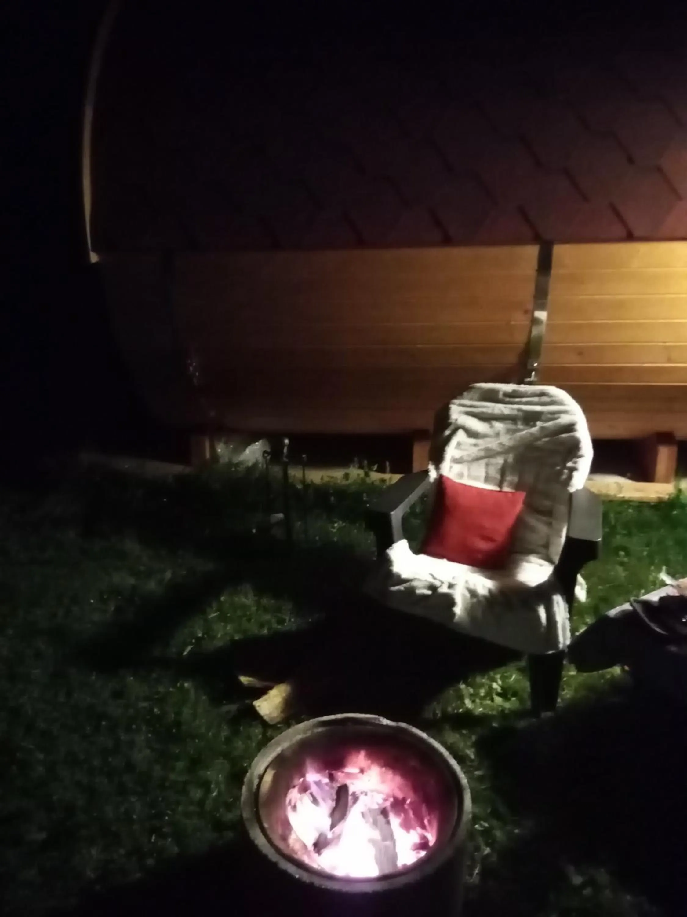 LES TONNEAUX DE L'EURE LOGEMENT INSOLITE