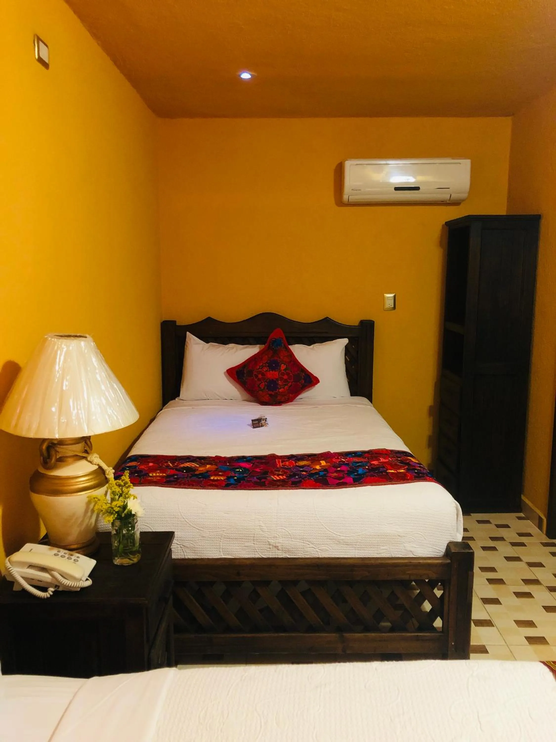 Deluxe Double Room - single occupancy in Camino Mexicano Hotel & Resort