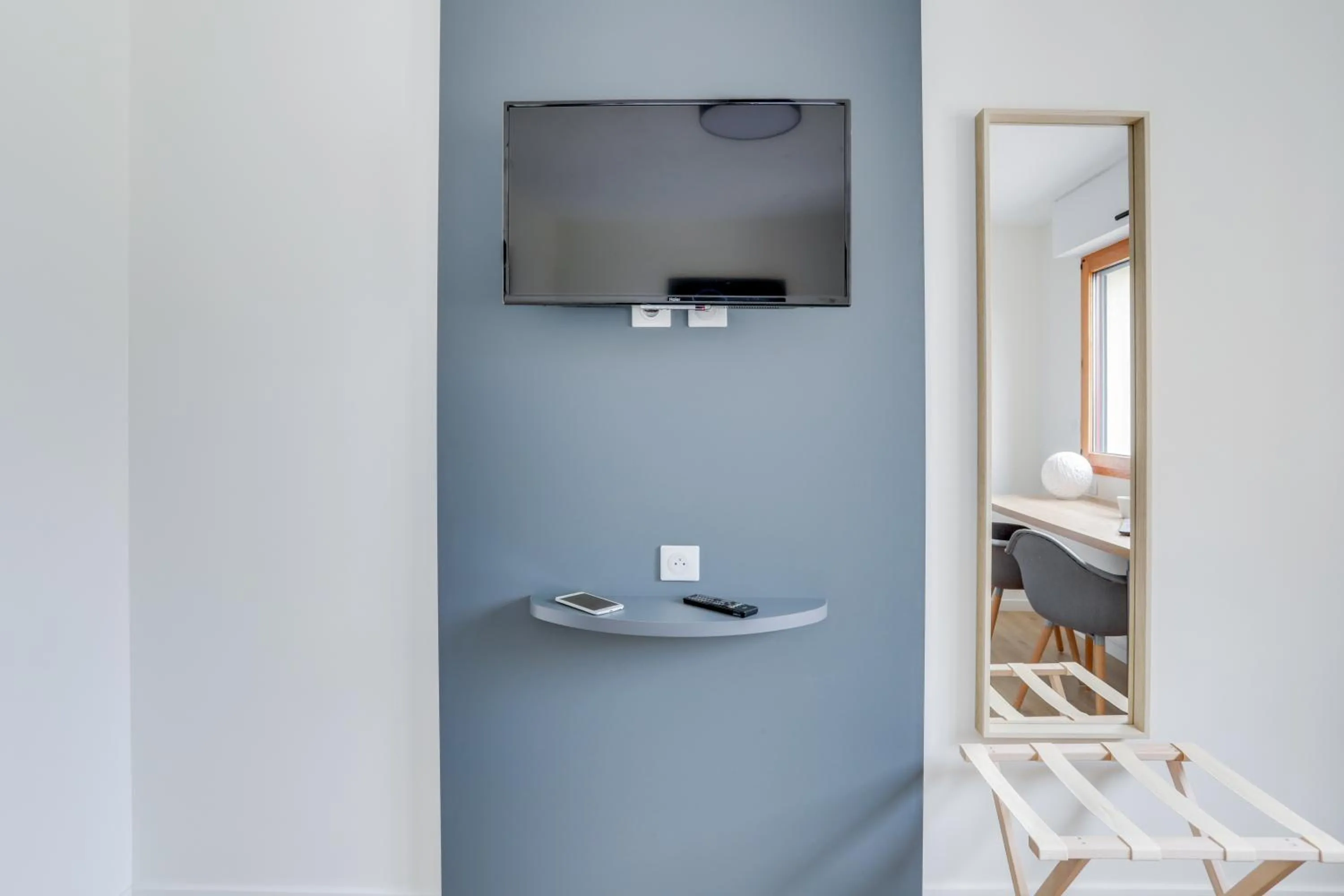 TV and multimedia in Cerise Nantes La Beaujoire