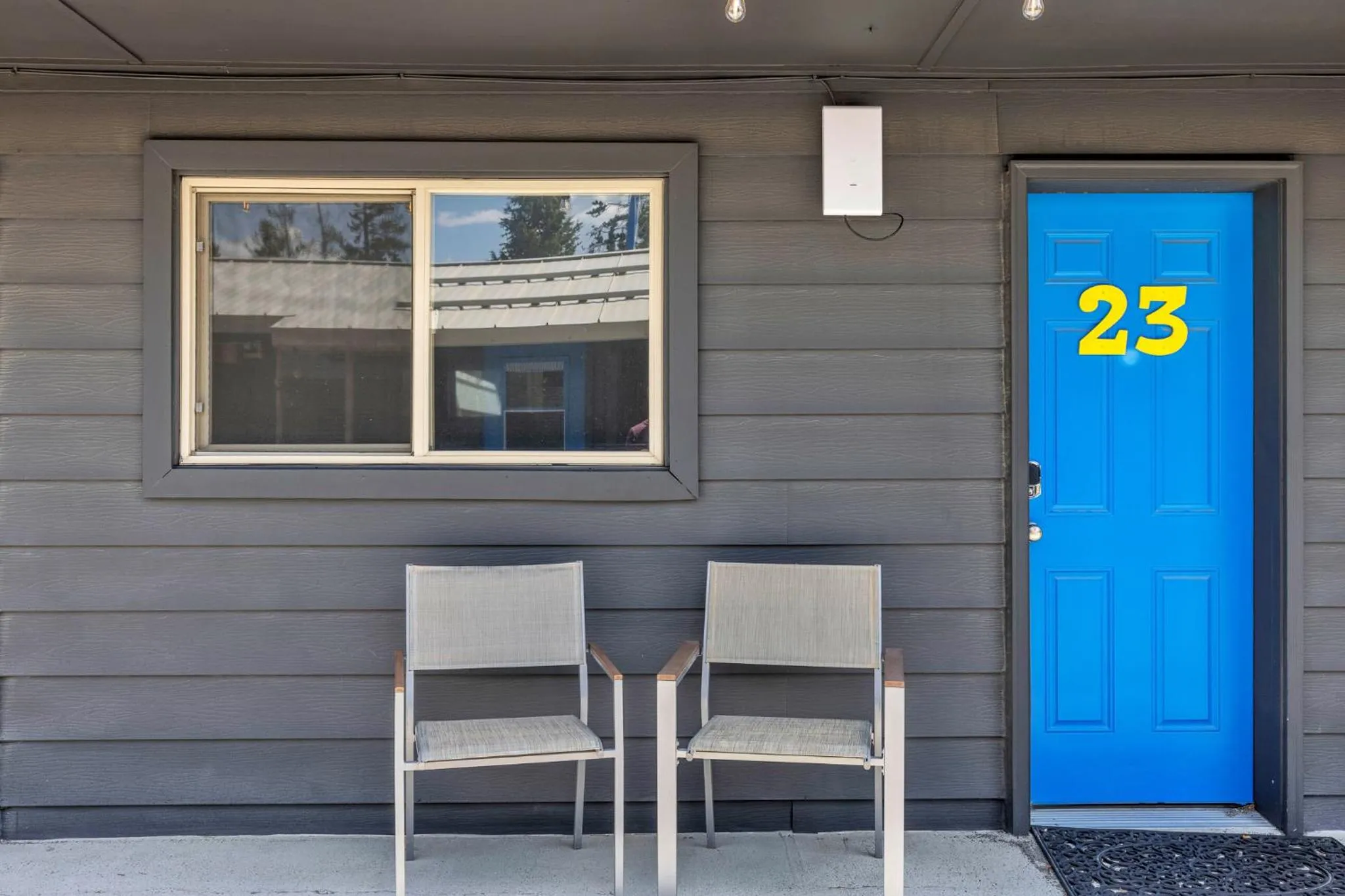 Property building in Lazy Duck Inn