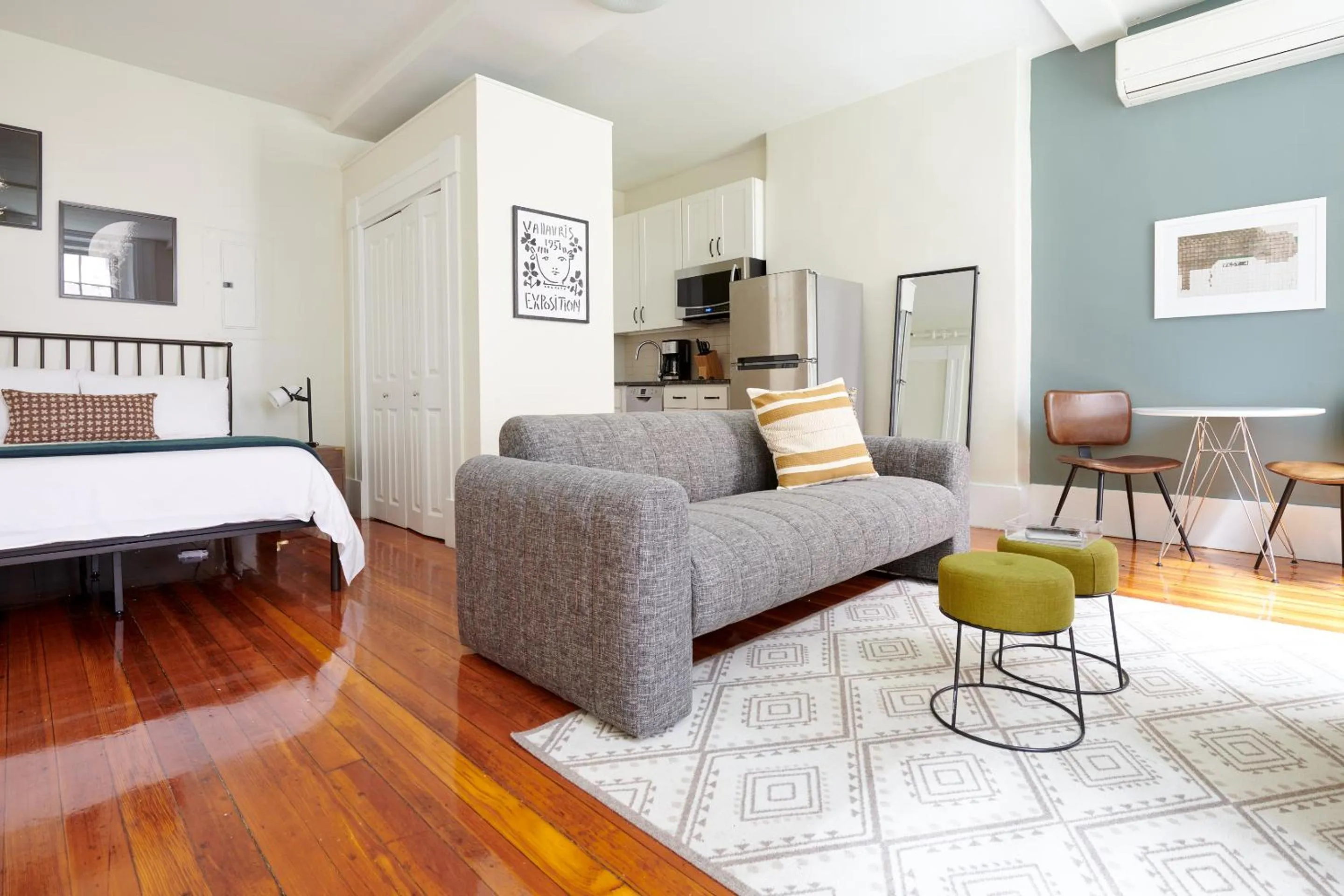 Bed in Sonder The Hancock