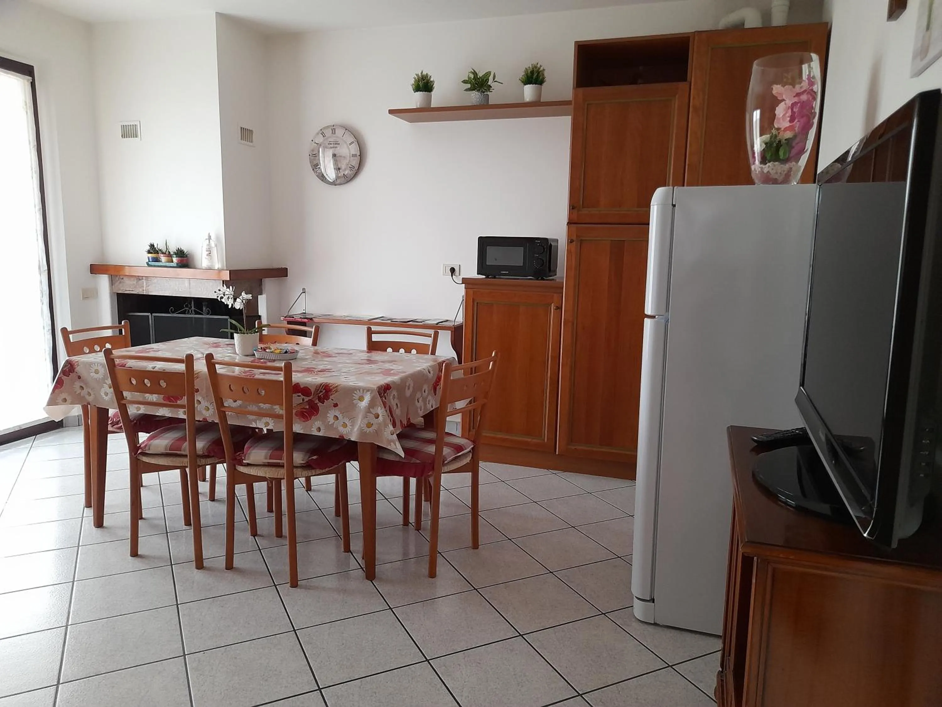 TV and multimedia in Da Dany