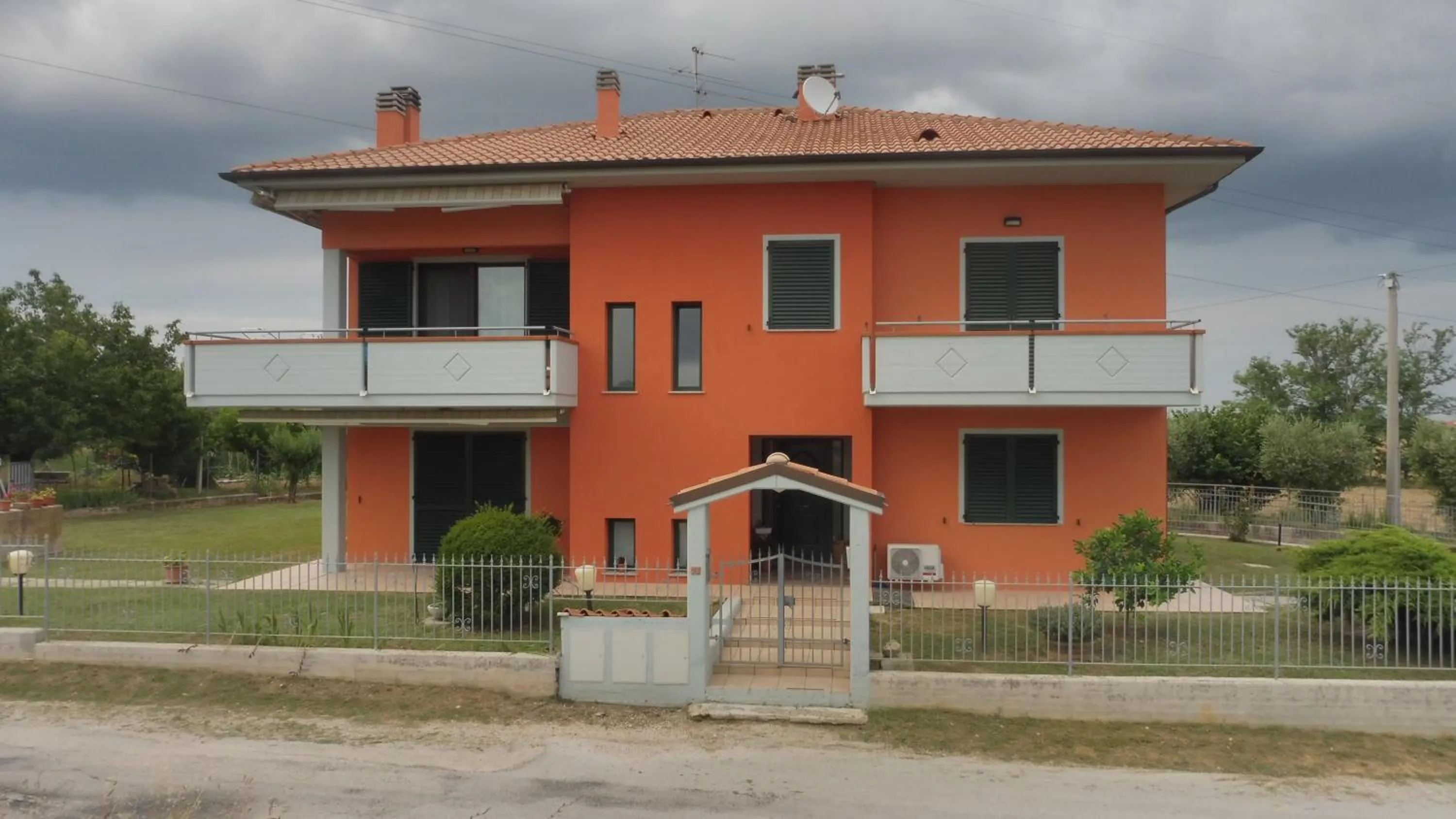 Property building in Da Dany