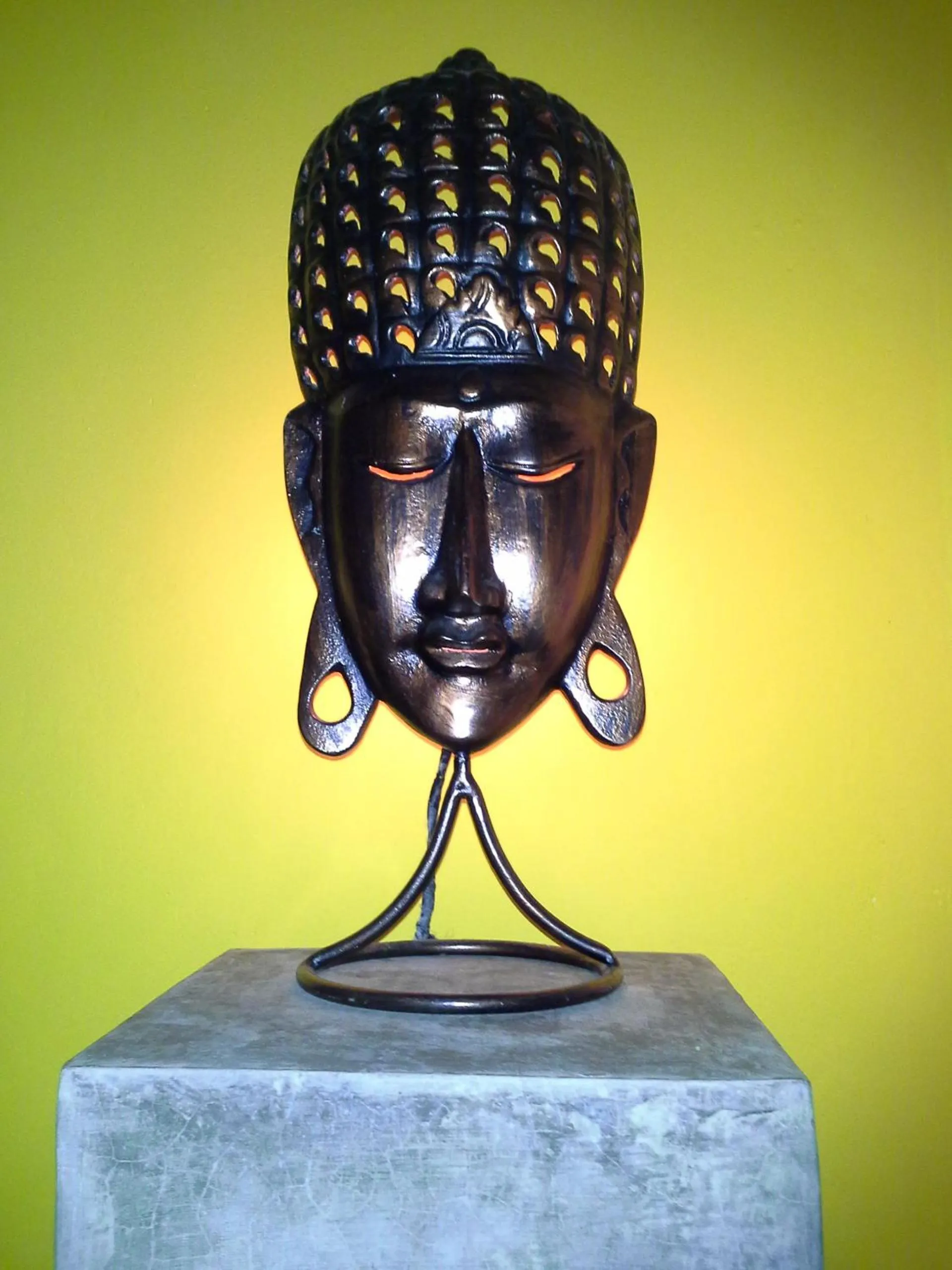 Other in Breeze of Paradise