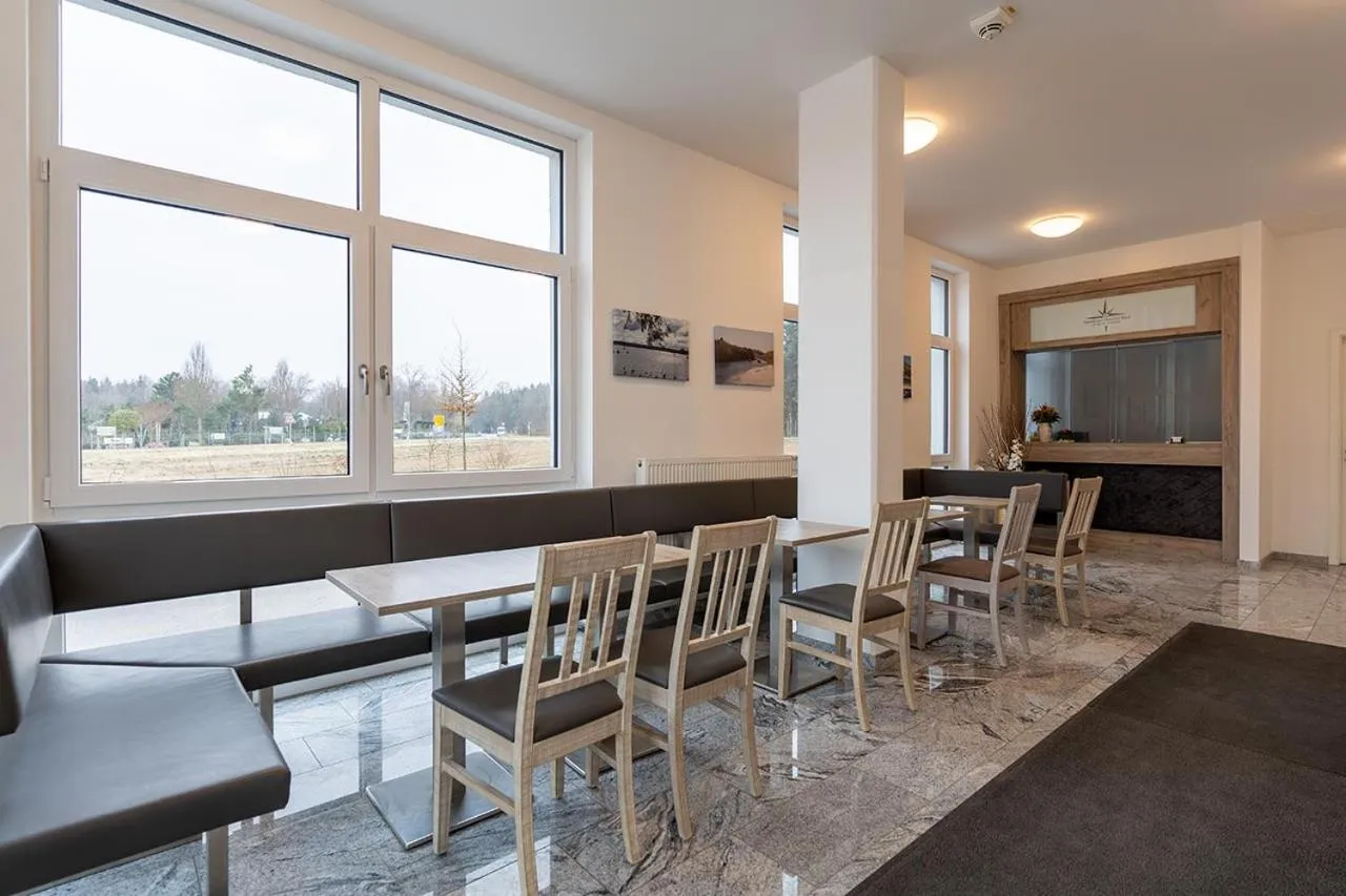 Lobby or reception in Aparthotel Oberfeld West München, Selbstversorgerhotel