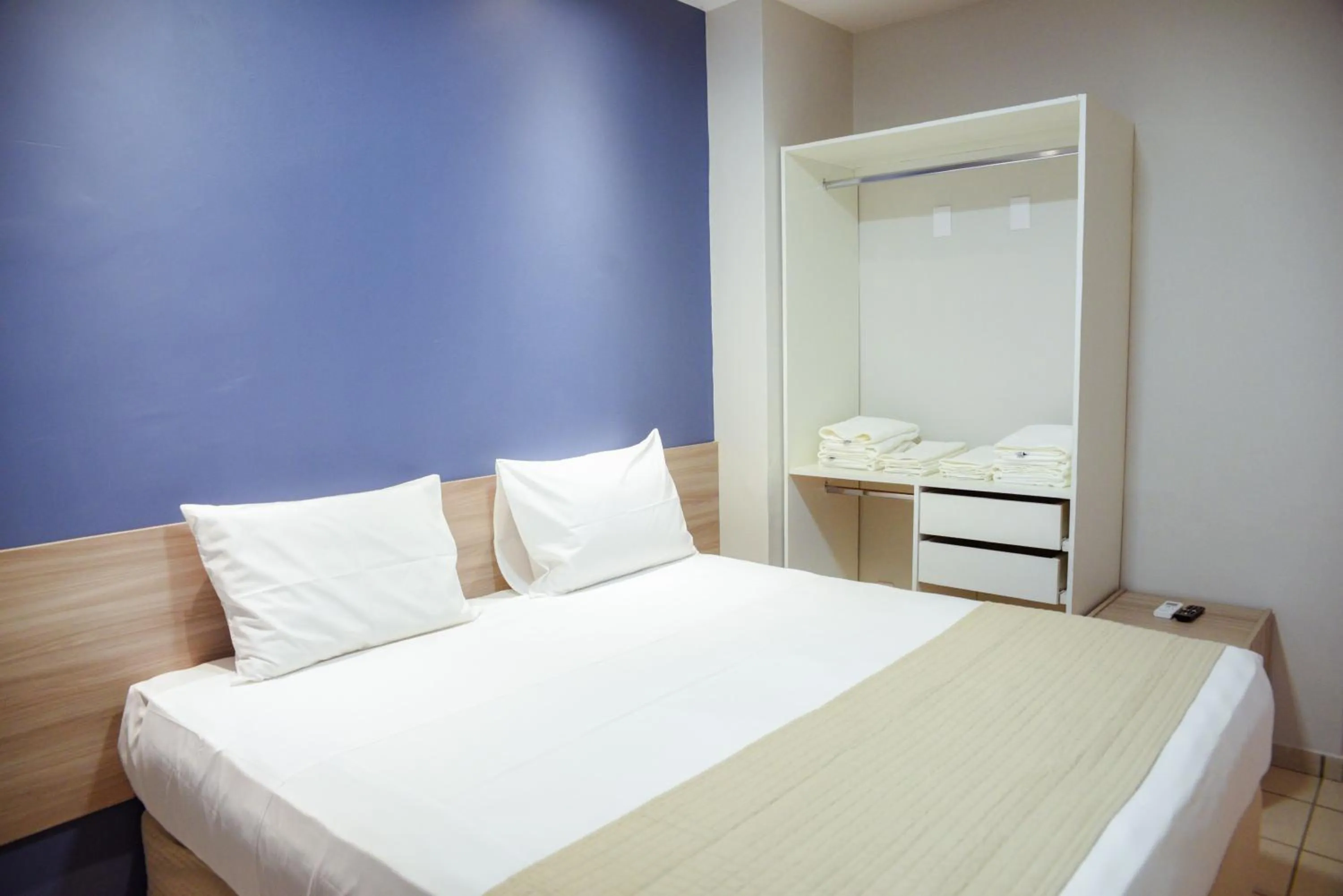 Bed in Hotel Vila Leste