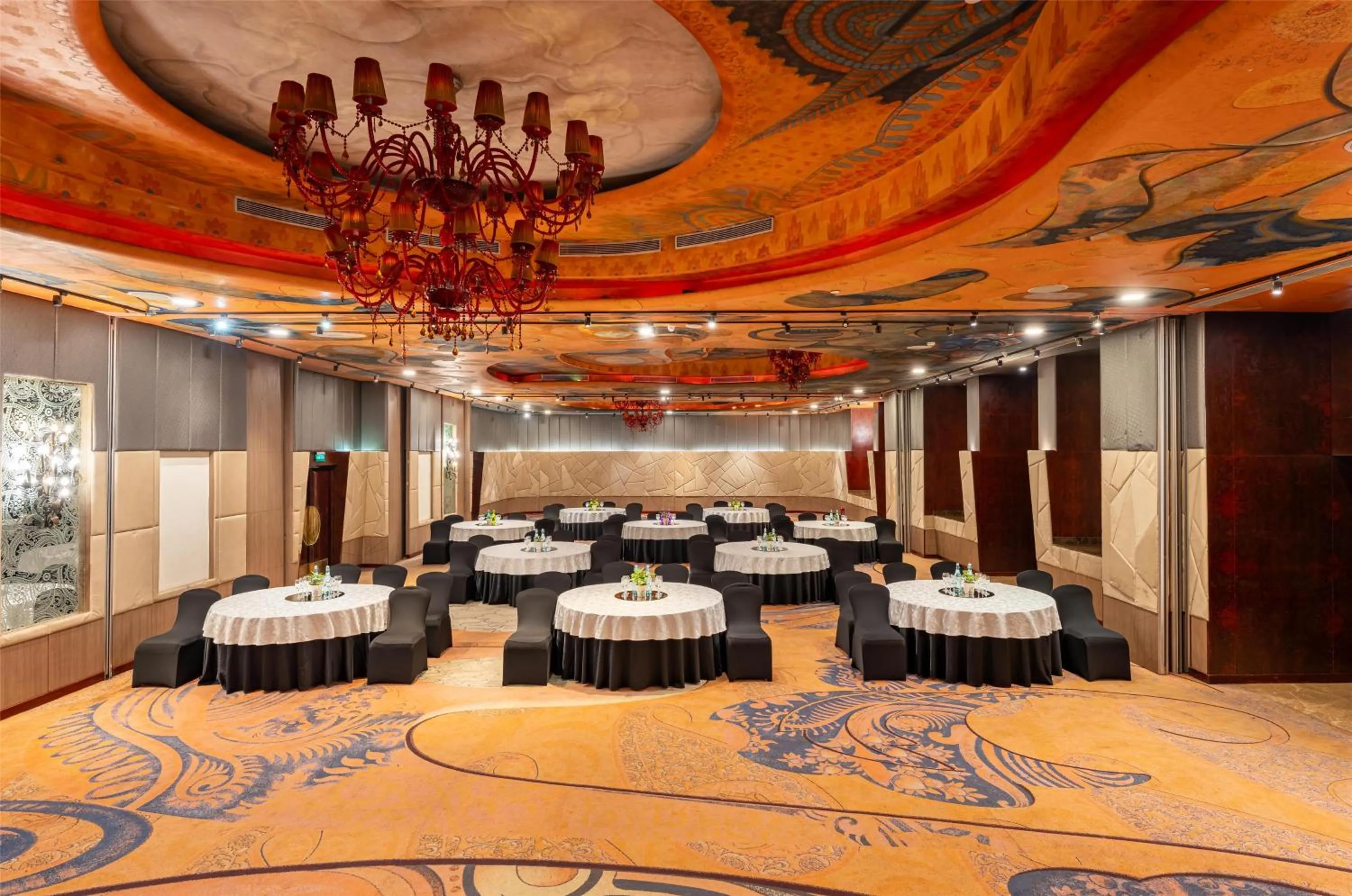 Banquet/Function facilities in Radisson Blu Hotel MBD Ludhiana