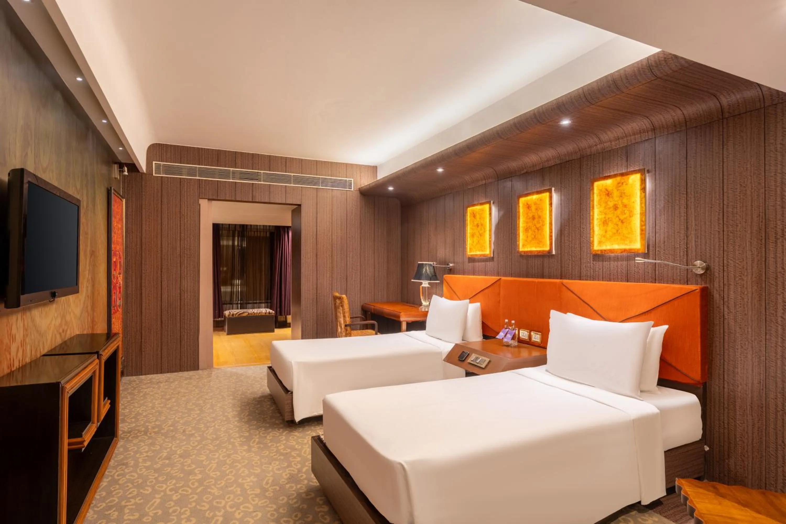 Bed in Radisson Blu Hotel MBD Ludhiana