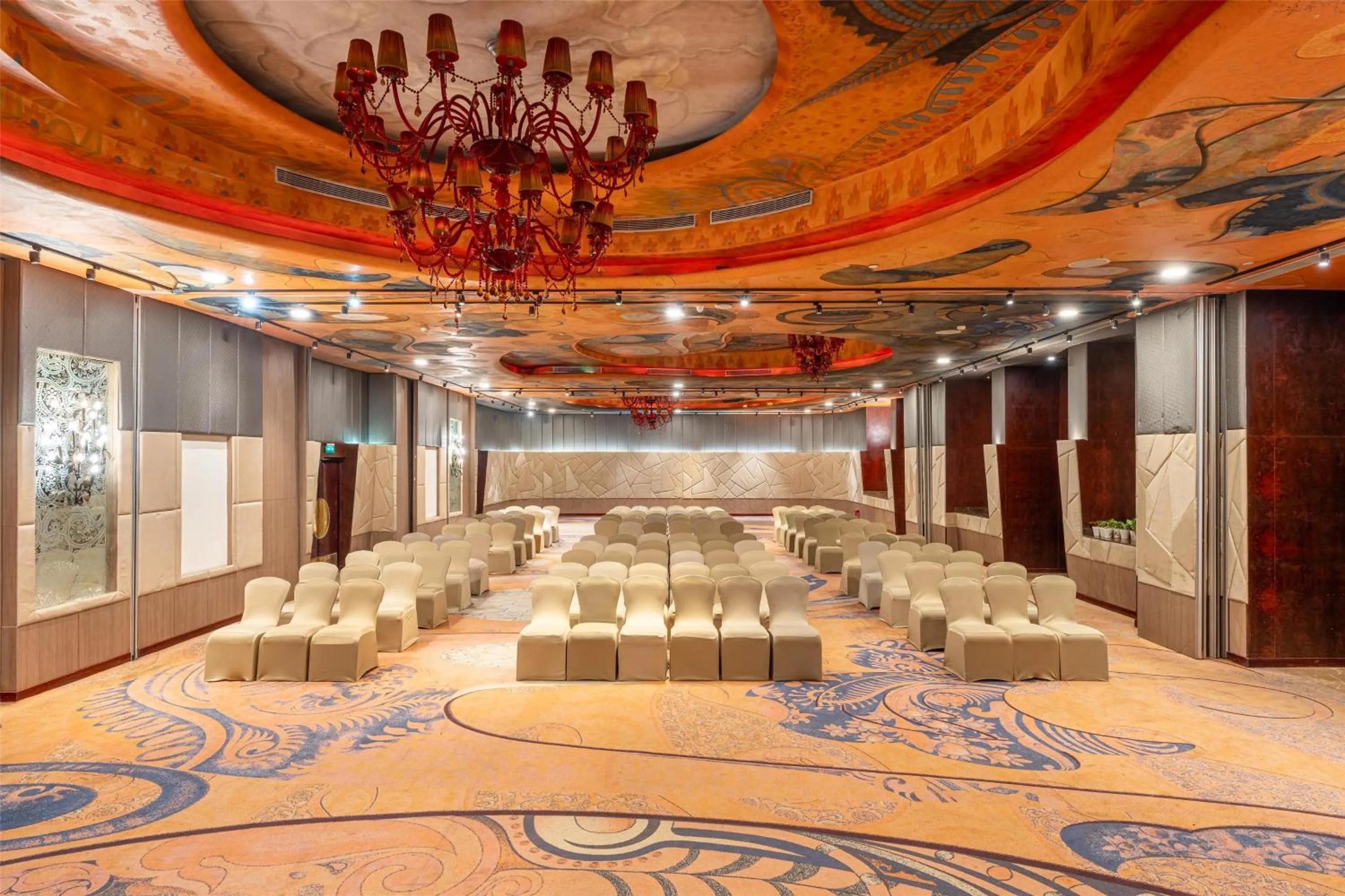 Meeting/conference room in Radisson Blu Hotel MBD Ludhiana