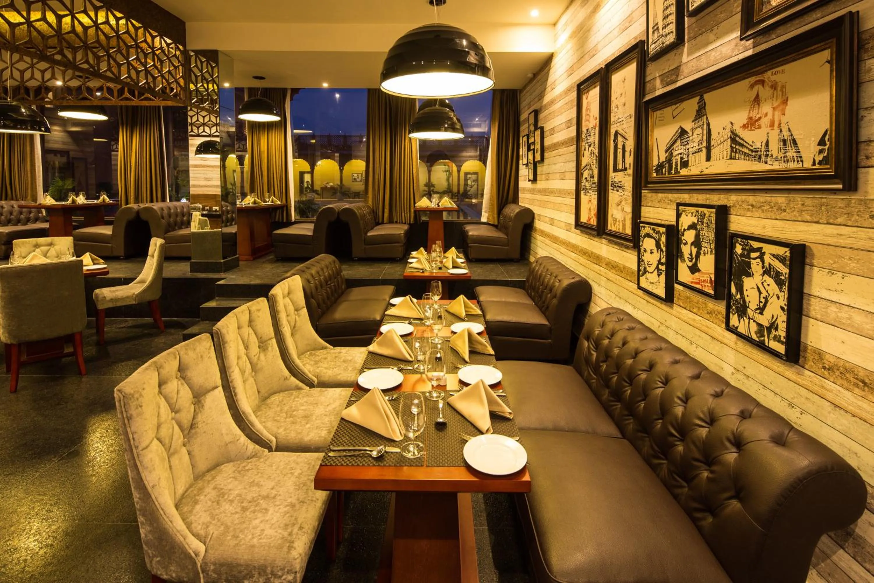 Restaurant/places to eat in Vesta Bikaner Palace