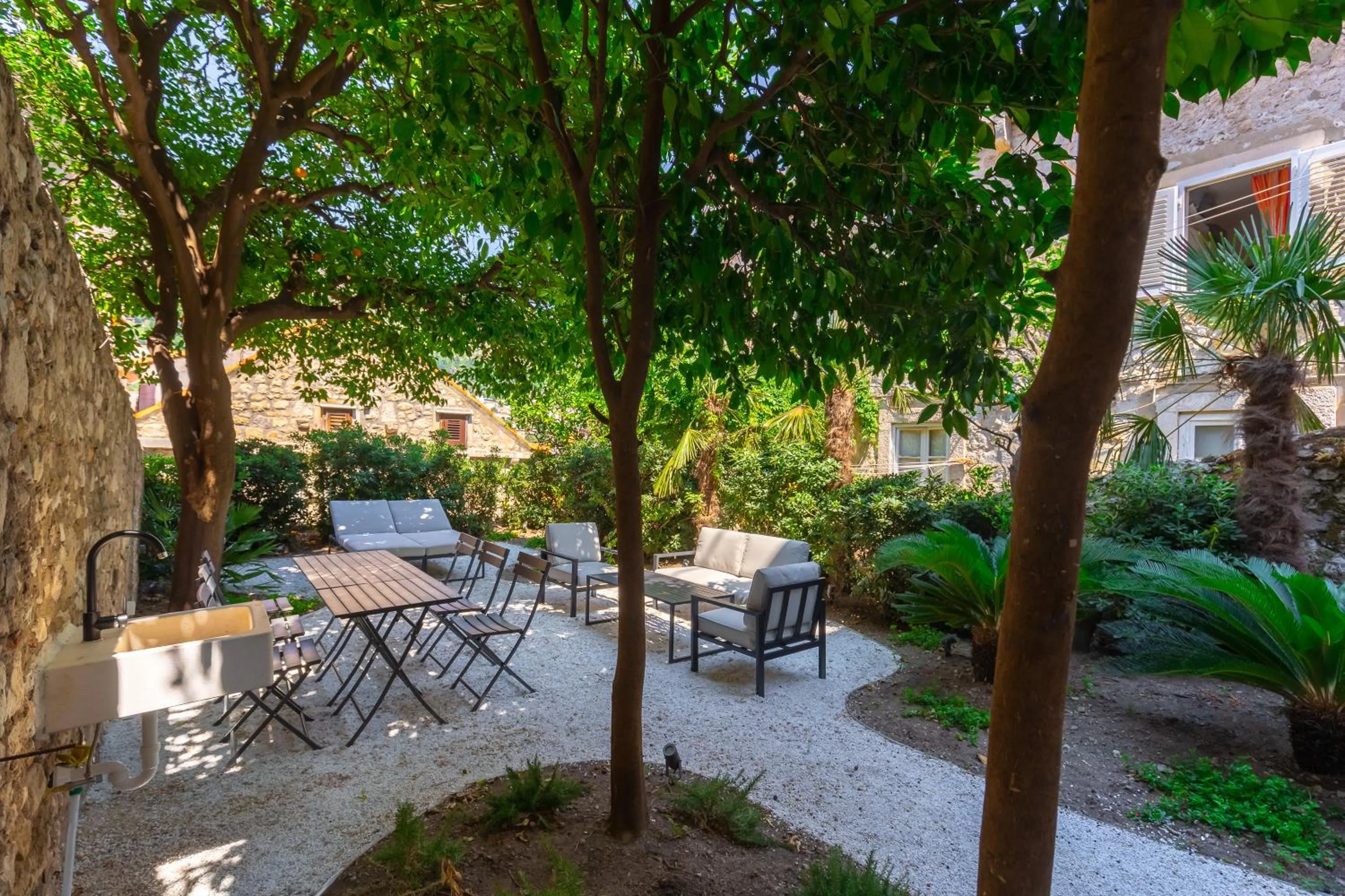 Garden in Old Town House with Floor Heating & Lush Private Garden