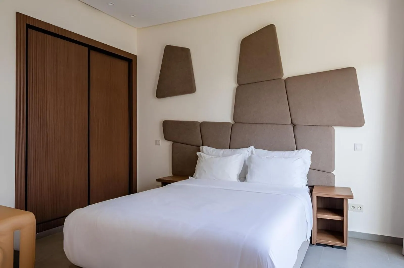 Bed in Le Tanger Résidence Hôtelière