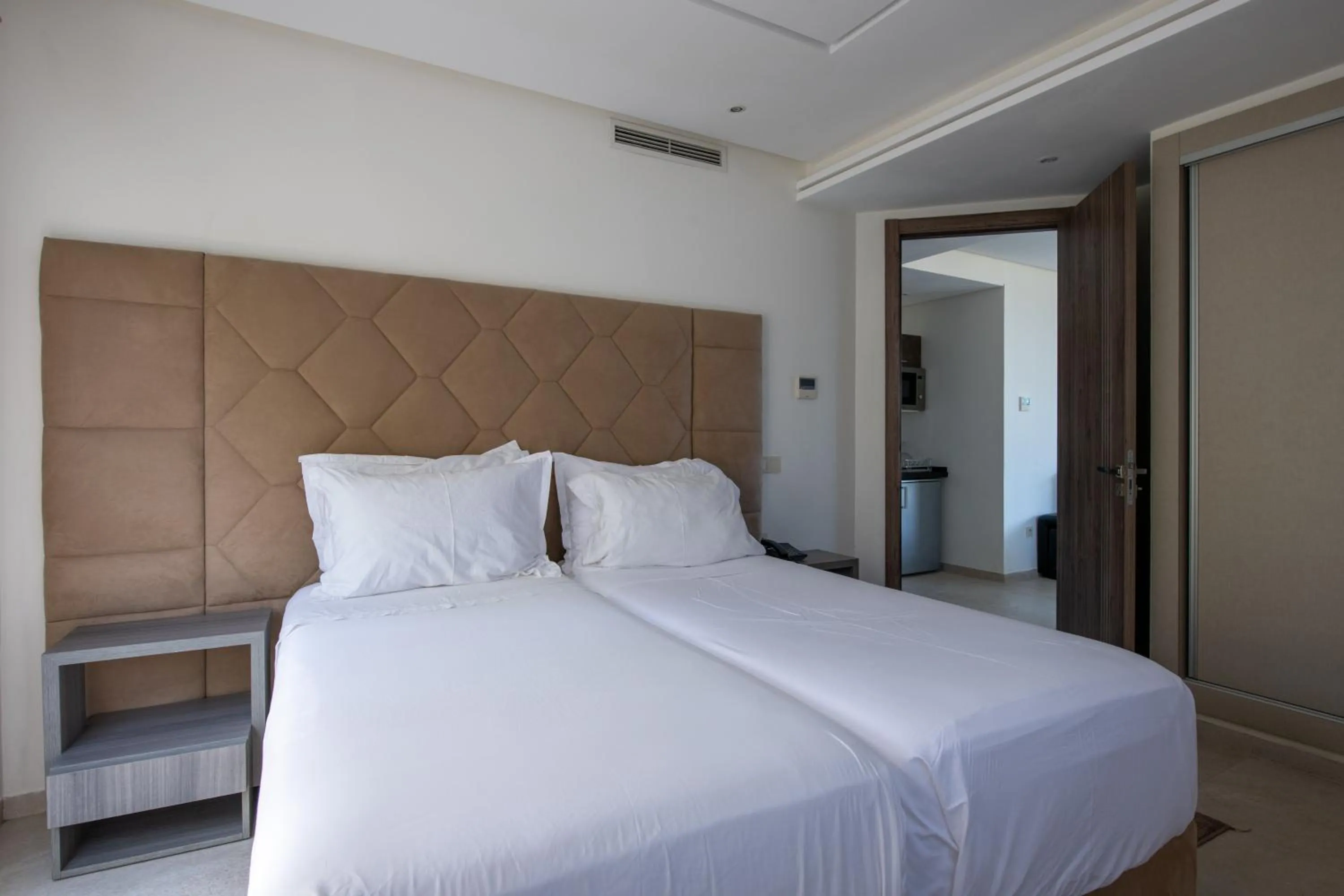 Bed in Le Tanger Résidence Hôtelière