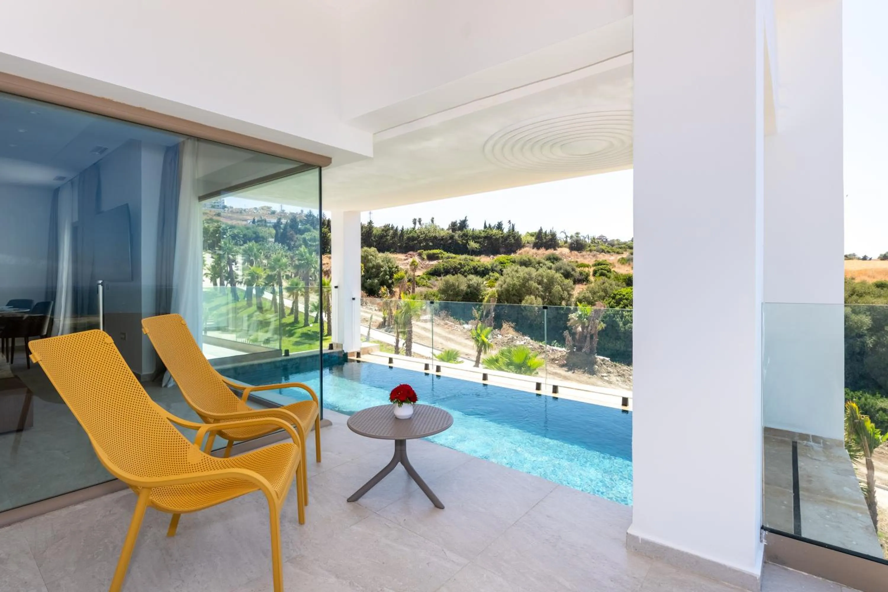 Swimming pool in Le Tanger Résidence Hôtelière