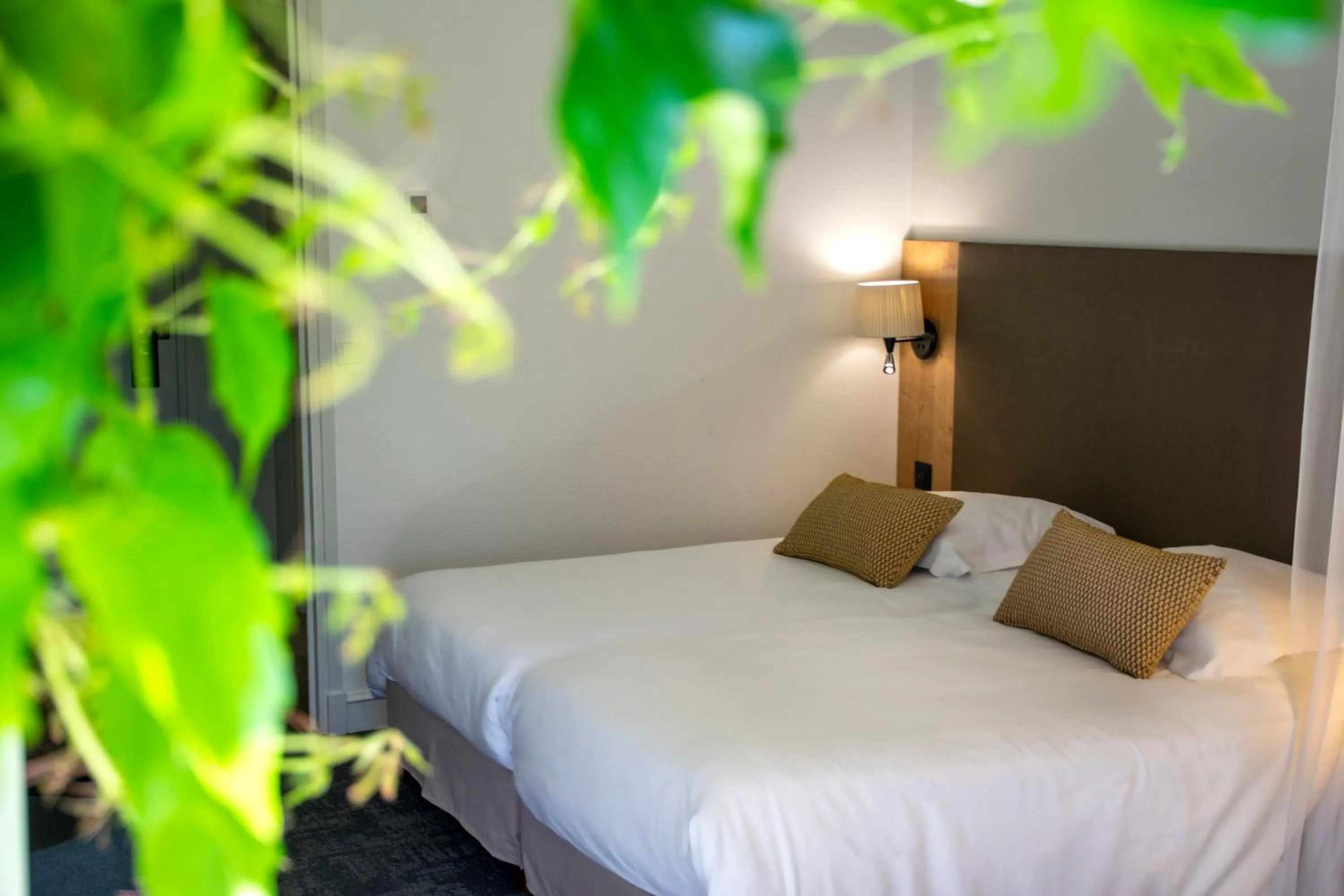 Double Room in Le relais fleuri, Hôtel et restaurant Logis - Avallon